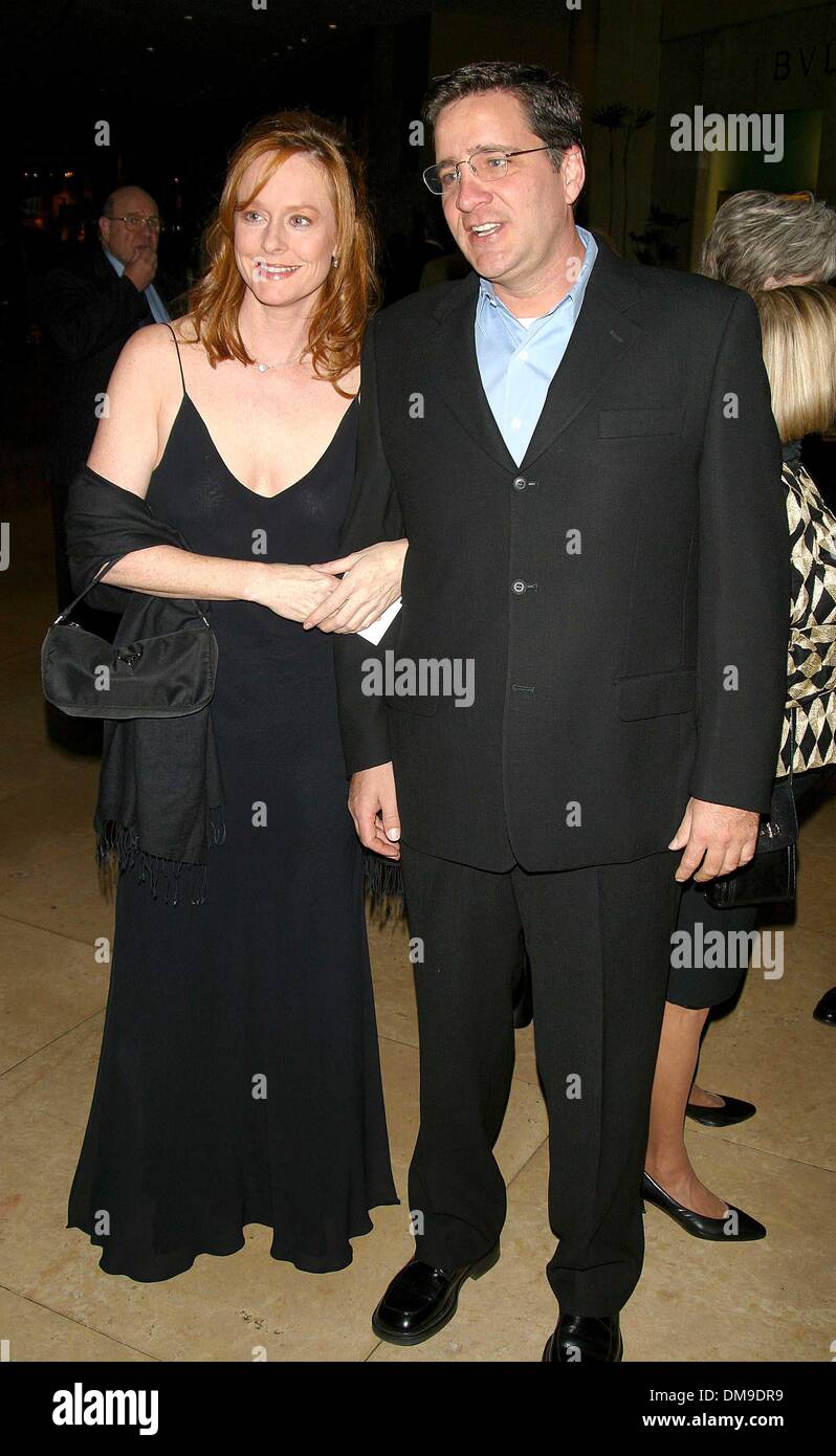 Dec. 10, 2002 - Beverly Hills, CALIFORNIA, USA - .K27974MR .AN EVENING TO REMEMBER ROSEMARY CLOONEY.MERV GRIFFIN'S BEVERLY HILTON HOTEL, BEVERLY HILLS, CA.12/10/02. MILAN RYBA /   2002.MARY MCDONOUGH AND HER FRIEND DAVID(Credit Image: © Globe Photos/ZUMAPRESS.com) Stock Photo