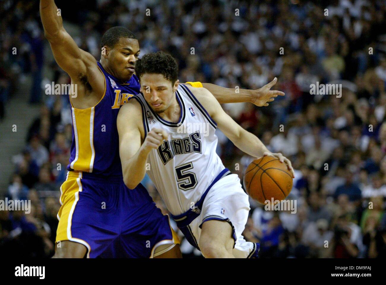 Hedo Turkoglu drives to the basket. Picture taken at Arco Arena, Sunday March 24, 2002. Kings vs. the lakers. Sacramento Bee/Bryan Patrick  /ZUMA Press Stock Photo