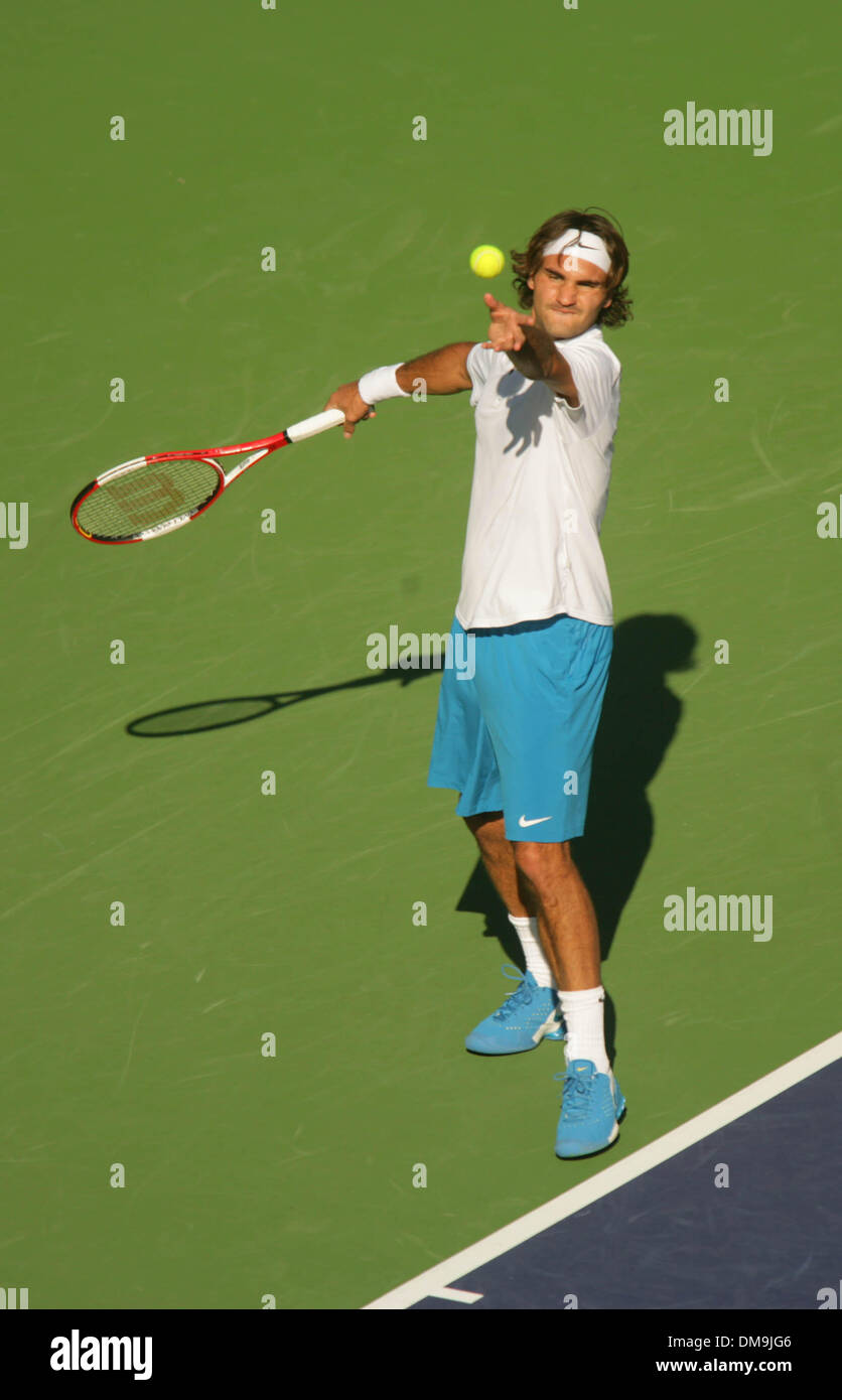 Mar 15, 2005; Indian Wells, California, USA; ROGER FEDERER at the Pacific  Life Open Tennis - WTA - March 15th, 2005 Stock Photo - Alamy