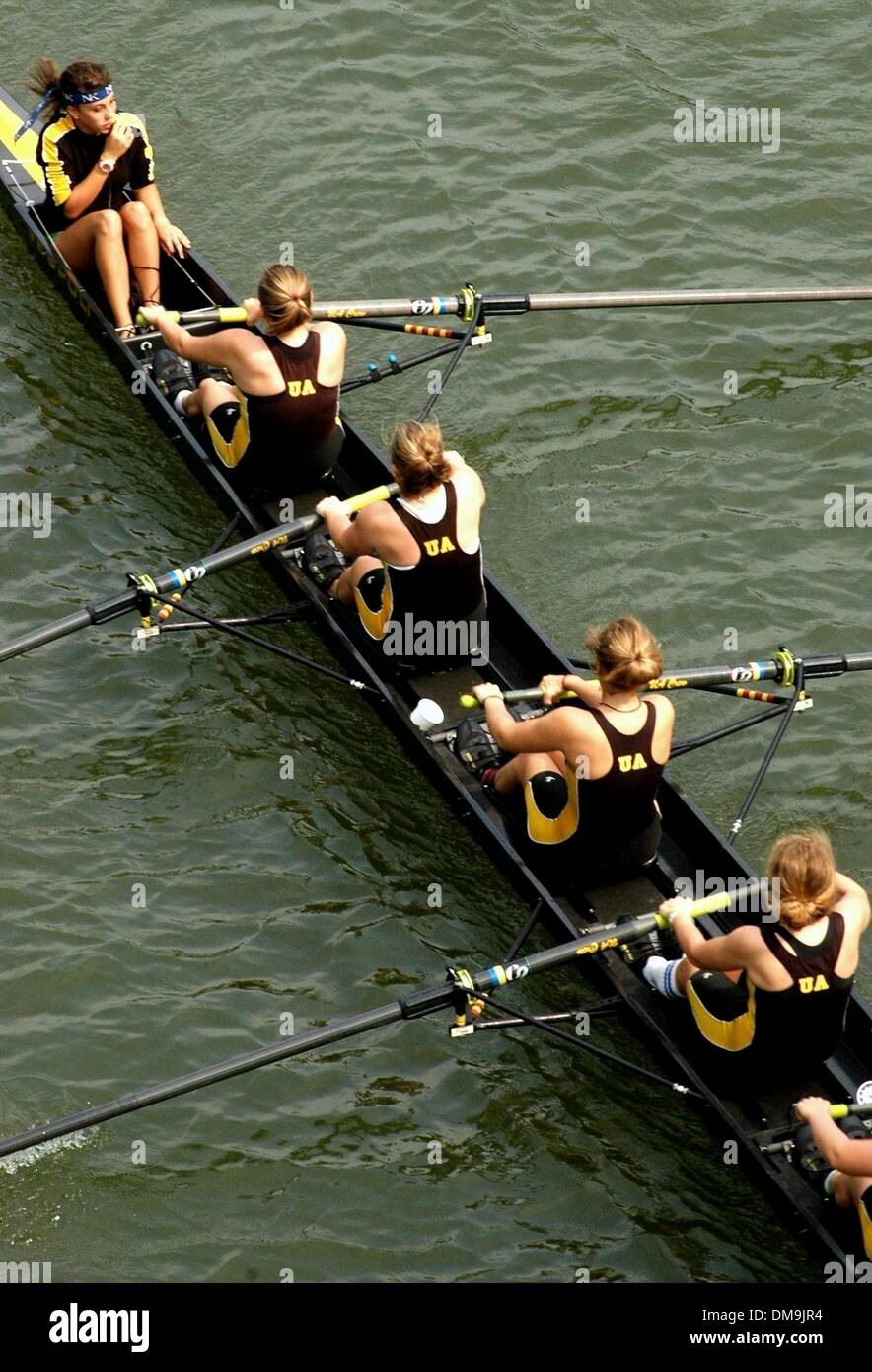 Ken Alpart Rowing High bridge of ken hi-res stock photography and images - Alamy