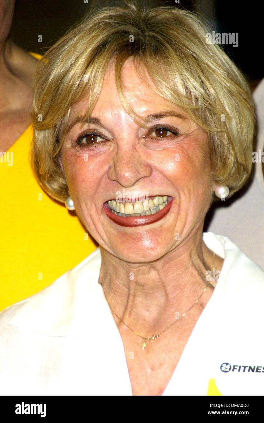 June 19, 2002 Hollywood, CALIFORNIA, USA ..PETER LUPUS.BREAKS A