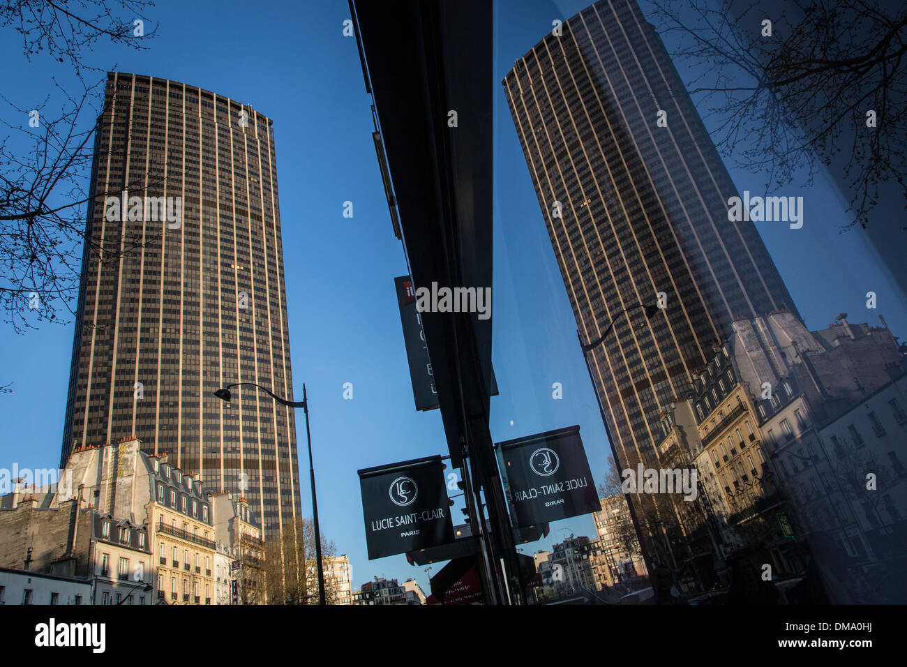 THE MONTPARNASSE TOWER AND ITS REFLECTION IN A WINDOW, 14TH ARRONDISSEMENT, PARIS, FRANCE Stock