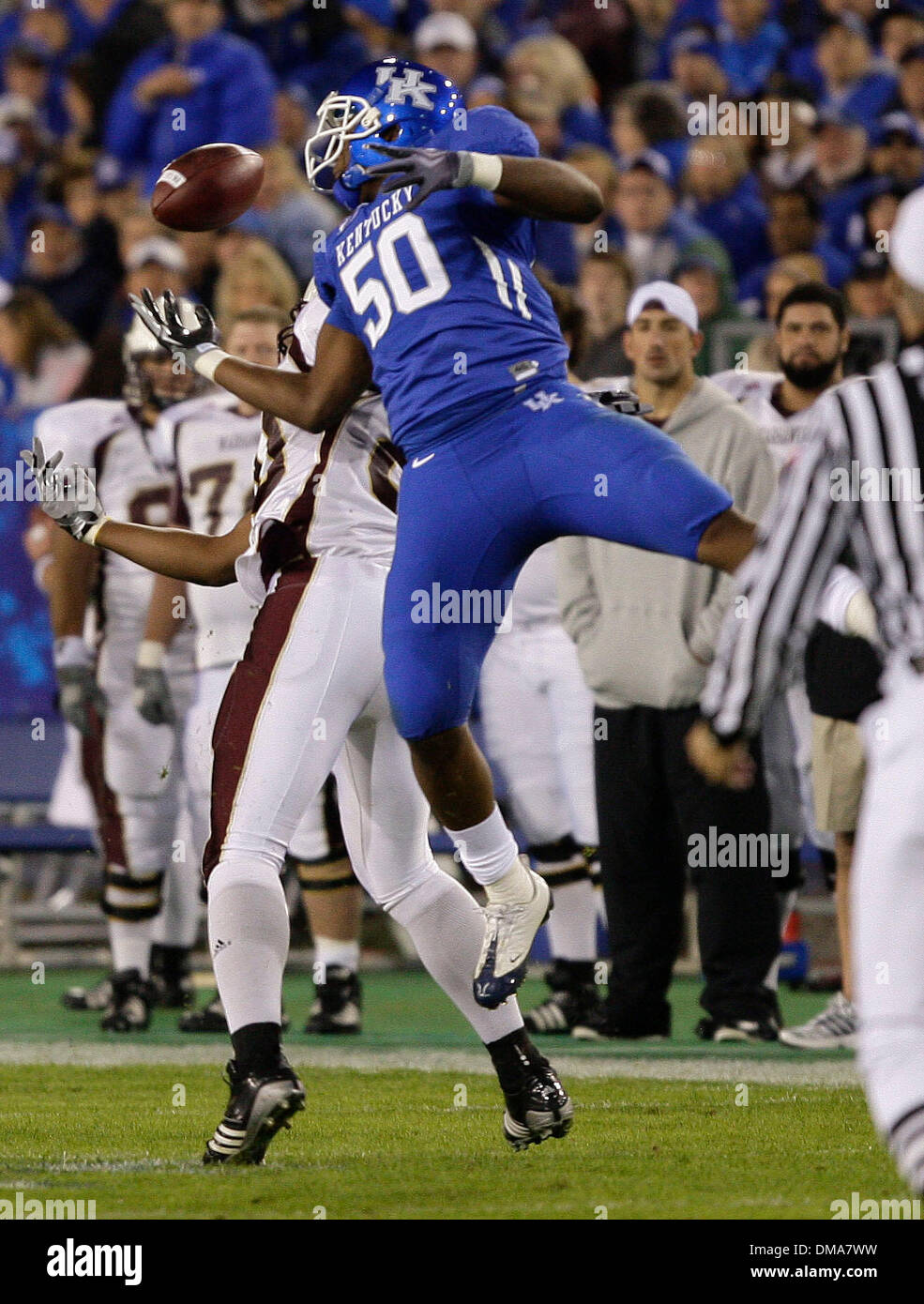 Kentucky's Sam Maxwell, 50, could not pull in this interception after breaking up a first half pass as Kentucky played Louisiana Monroe on Saturday October 24, 2009 in  Lexington, Ky. Photo by Mark Cornelison | Staff  (Credit Image: © Lexington Herald-Leader/ZUMA Press) Stock Photo