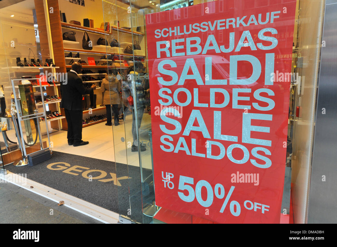 Oxford Street, London, UK. 13th December 2013. 50% off sale signs at Geox  shoe shop on Oxford Street. Credit: Matthew Chattle/Alamy Live News Stock  Photo - Alamy