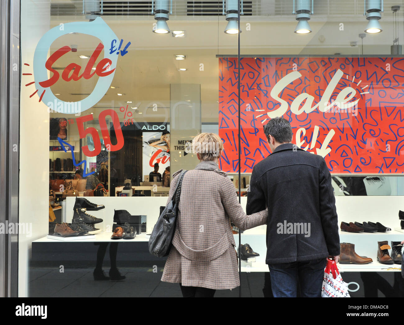 The Aldo Sale Shop High Resolution Stock Photography and Images - Alamy