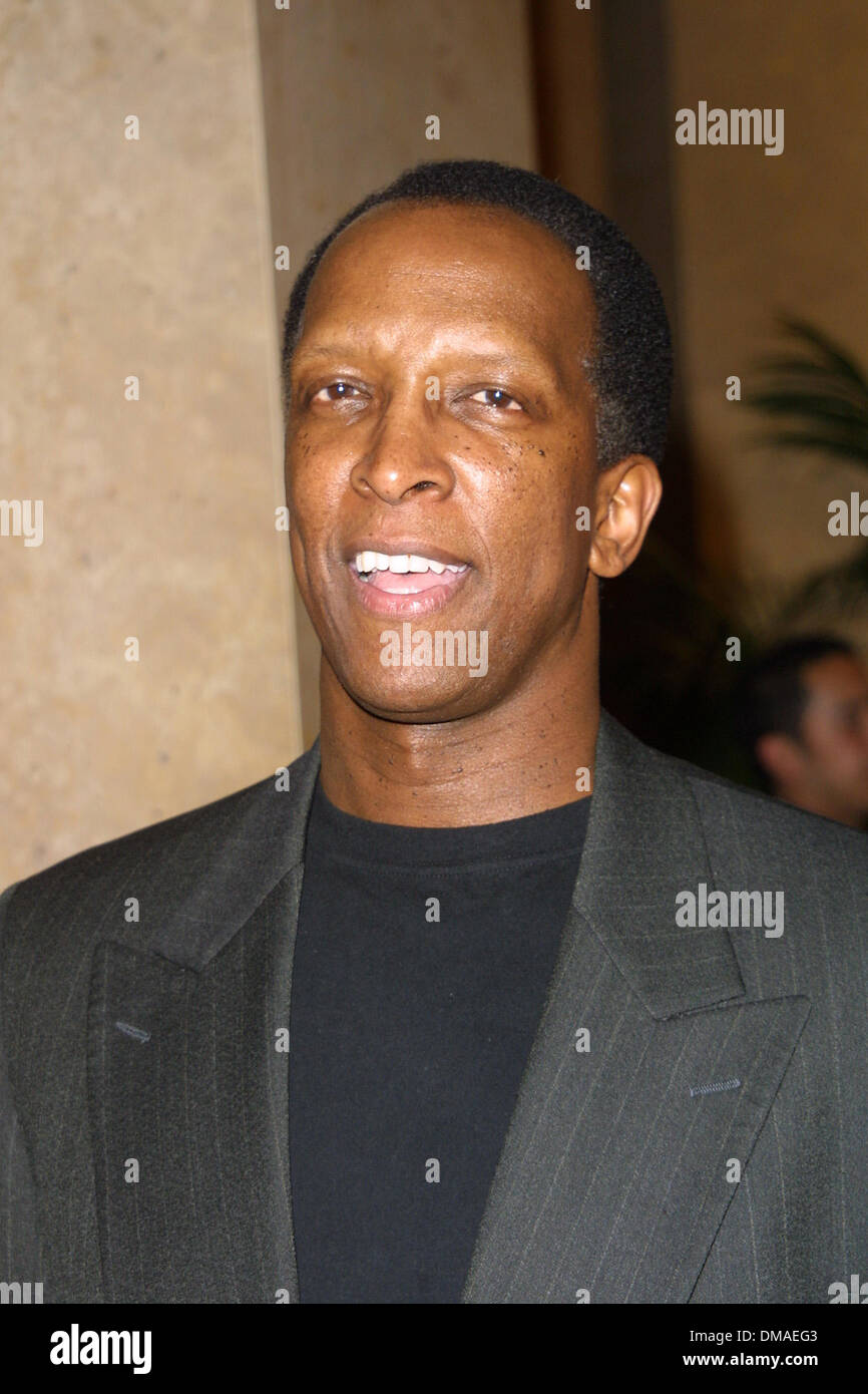 Mar. 6, 2002 - Beverly Hills, CALIFORNIA, USA - DORIAN HAREWOOD..A NIGHT AT  SARDI'S.CELEBRITIES PERFORM 'SMOKEY JOE'S CAFE' AT .10TH ANNUAL GALA  FUNDRAISER AND AWARDS DINNER.BEVERLY HILTON HOTEL, BEVERLY HILLS, CA.MARCH  6,