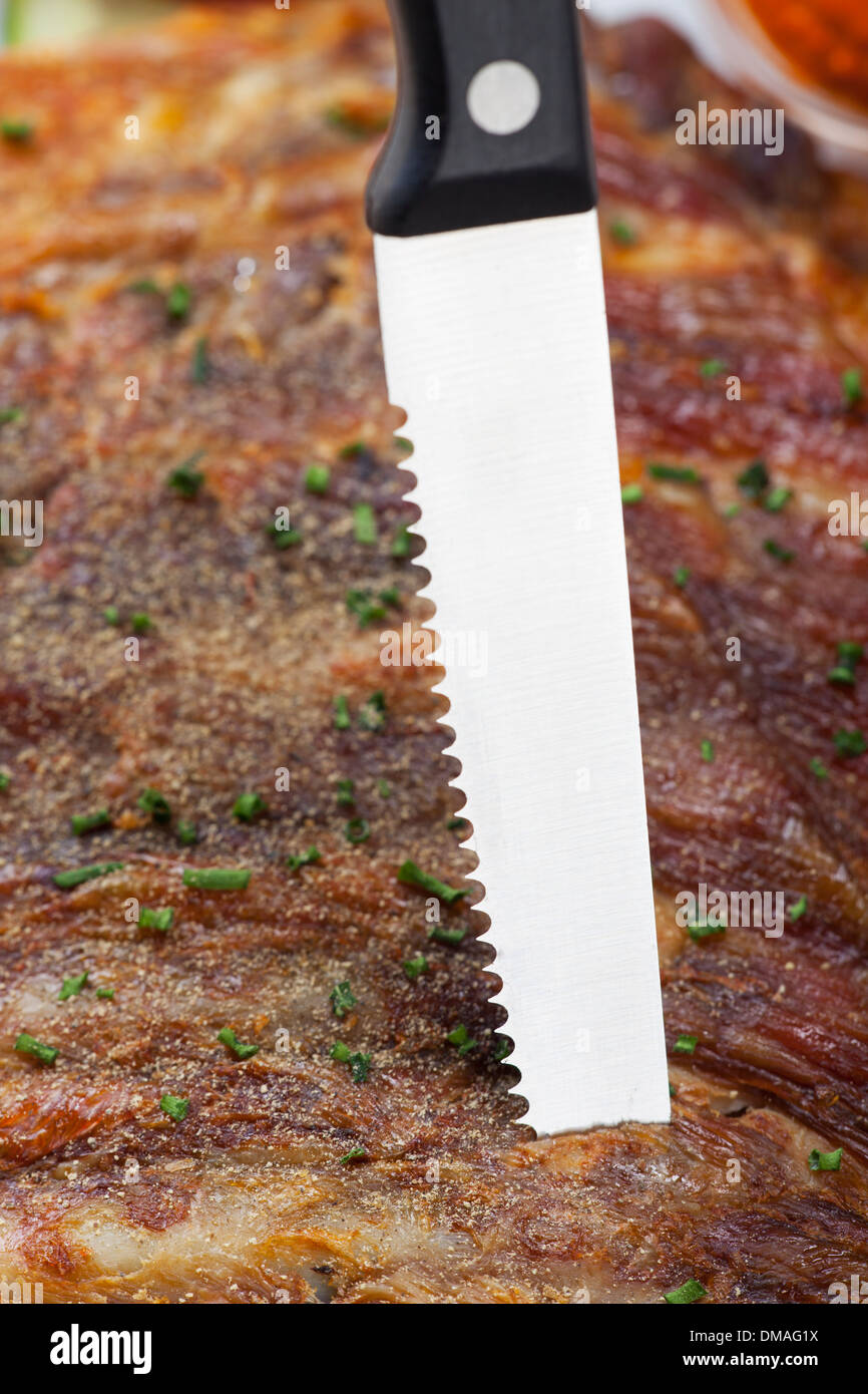 Serrated knife meat hires stock photography and images Alamy