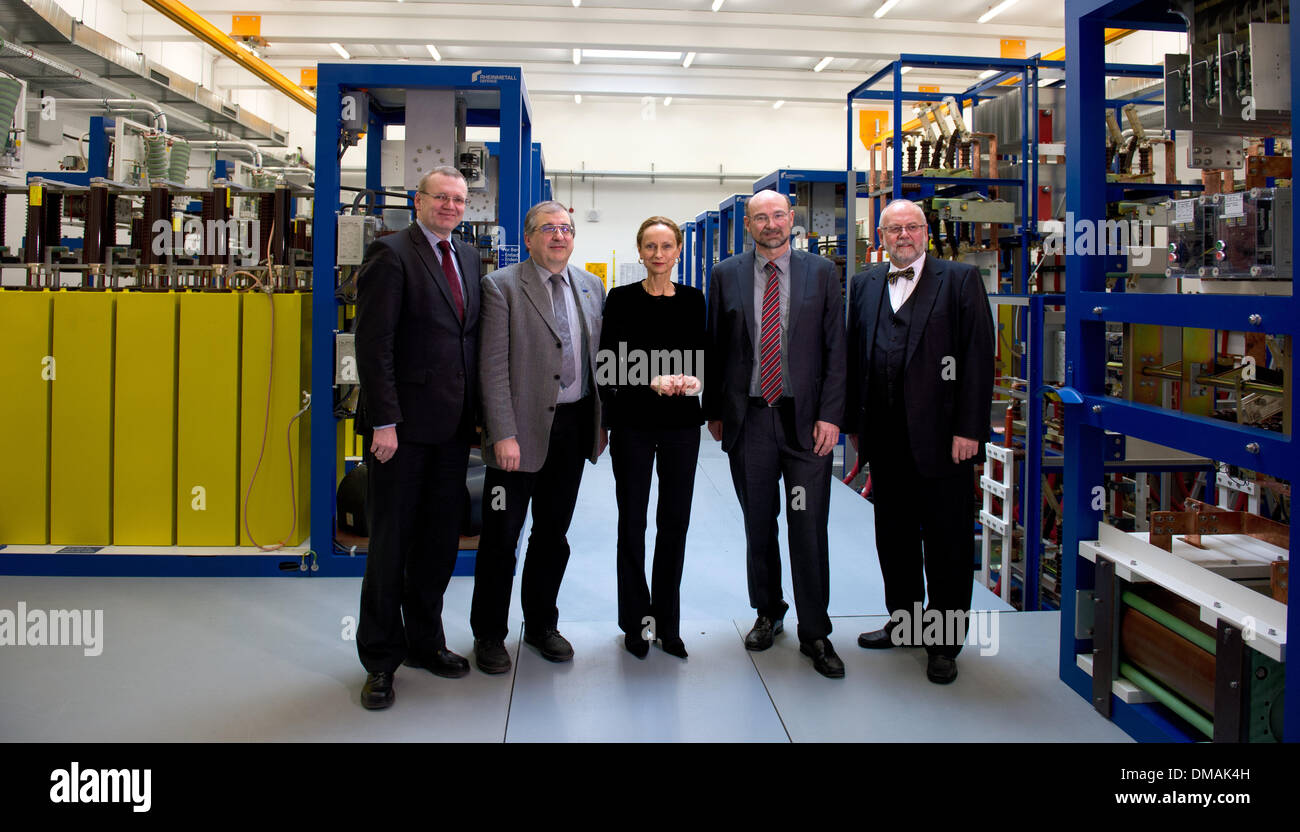 Deptuy Mayor of Dresden Detlef Sittel (LR), Director of the High