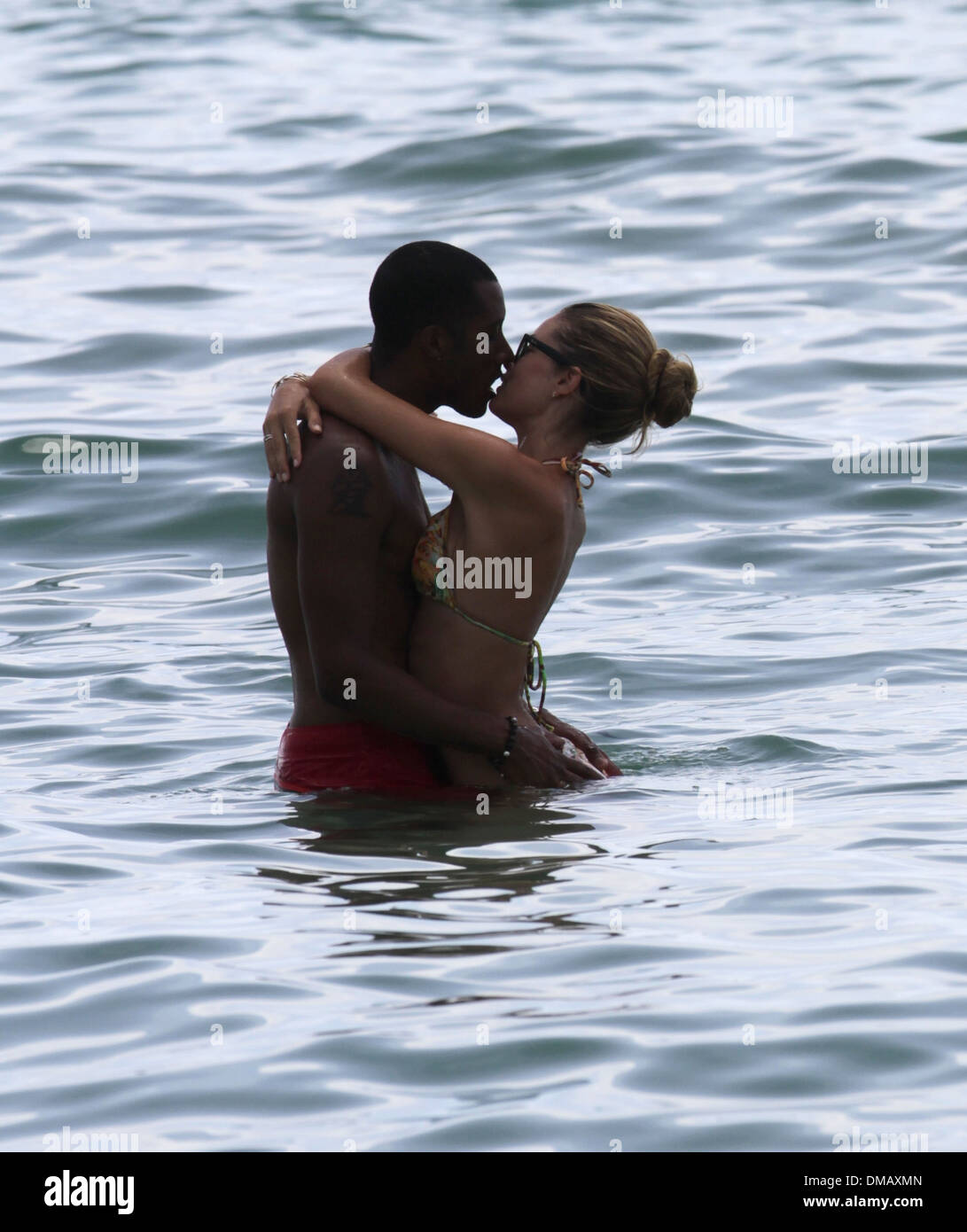 Victoria's Secret model Doutzen Kroes enjoys day on Miami beach