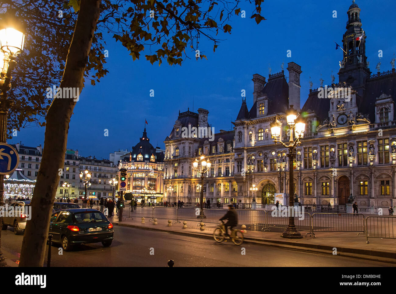 PARIS AT NIGHT, HOTEL DE VILLE (CITY HALL), MAYOR'S OFFICE, 4TH ARRONDISSEMENT, PARIS, FRANCE Stock Photo