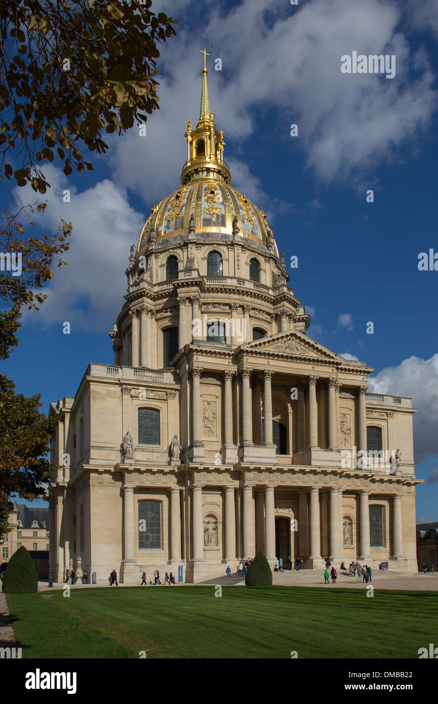 CATHEDRAL SAINT-LOUIS DES INVALIDES, HOTEL NATIONAL DES INVALIDES ...