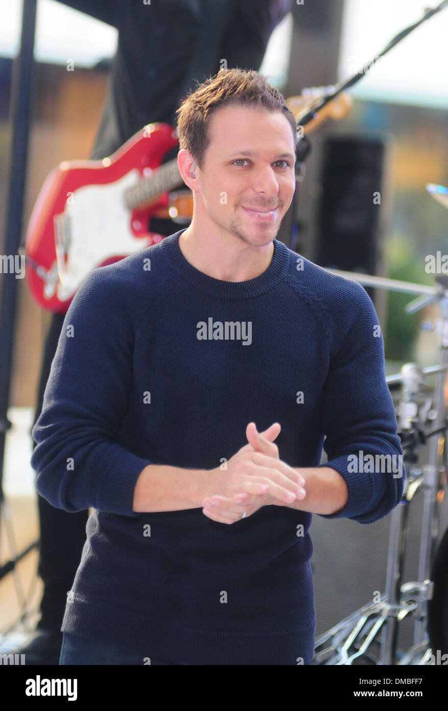 Drew Lachey 98 Degrees reunite to perform live at Rockefeller Plaza as