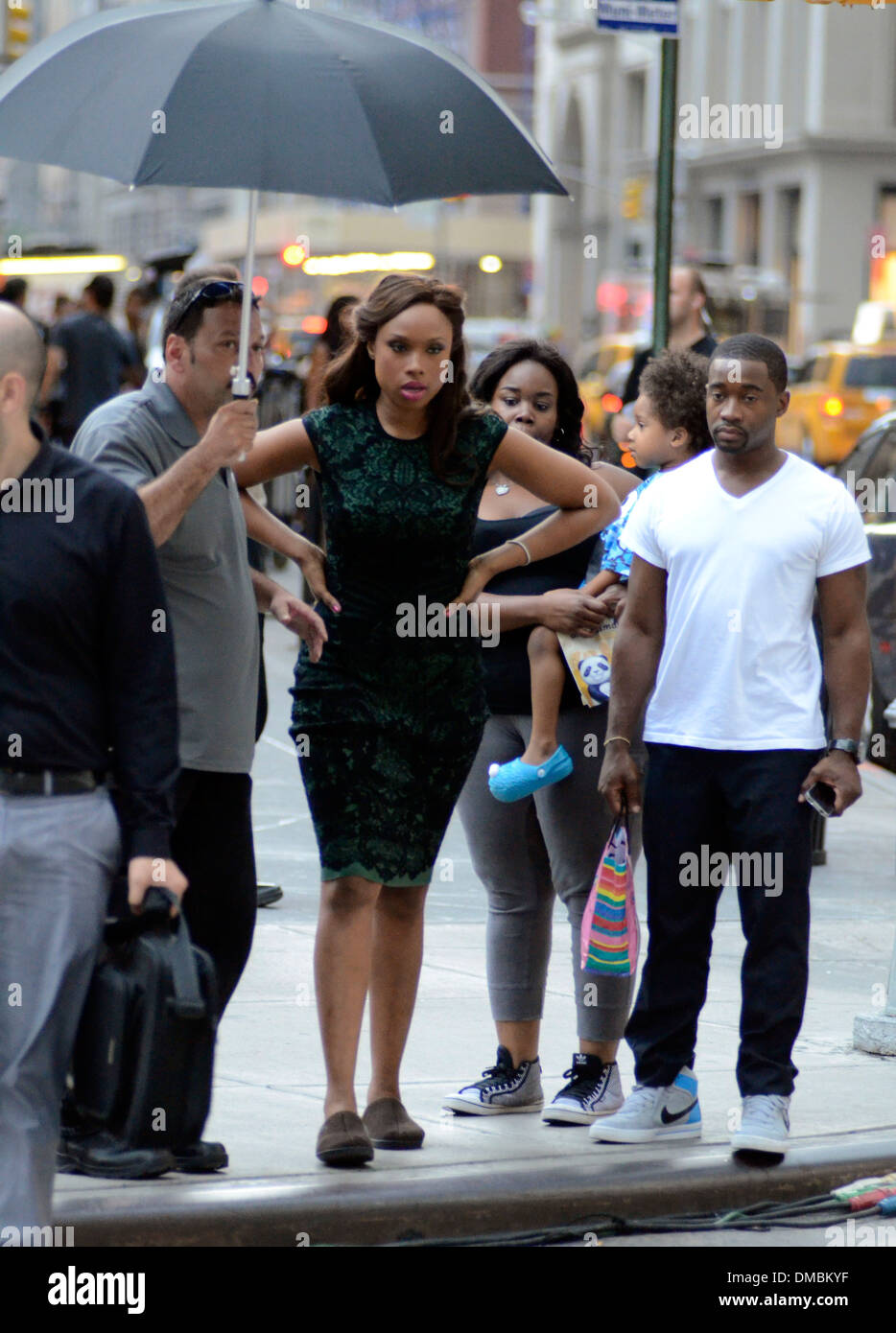 Jennifer Hudson On Set Of New Nbc Television Show Smash In Flatiron District Manhattan New York City Usa 17 08 12 Stock Photo Alamy