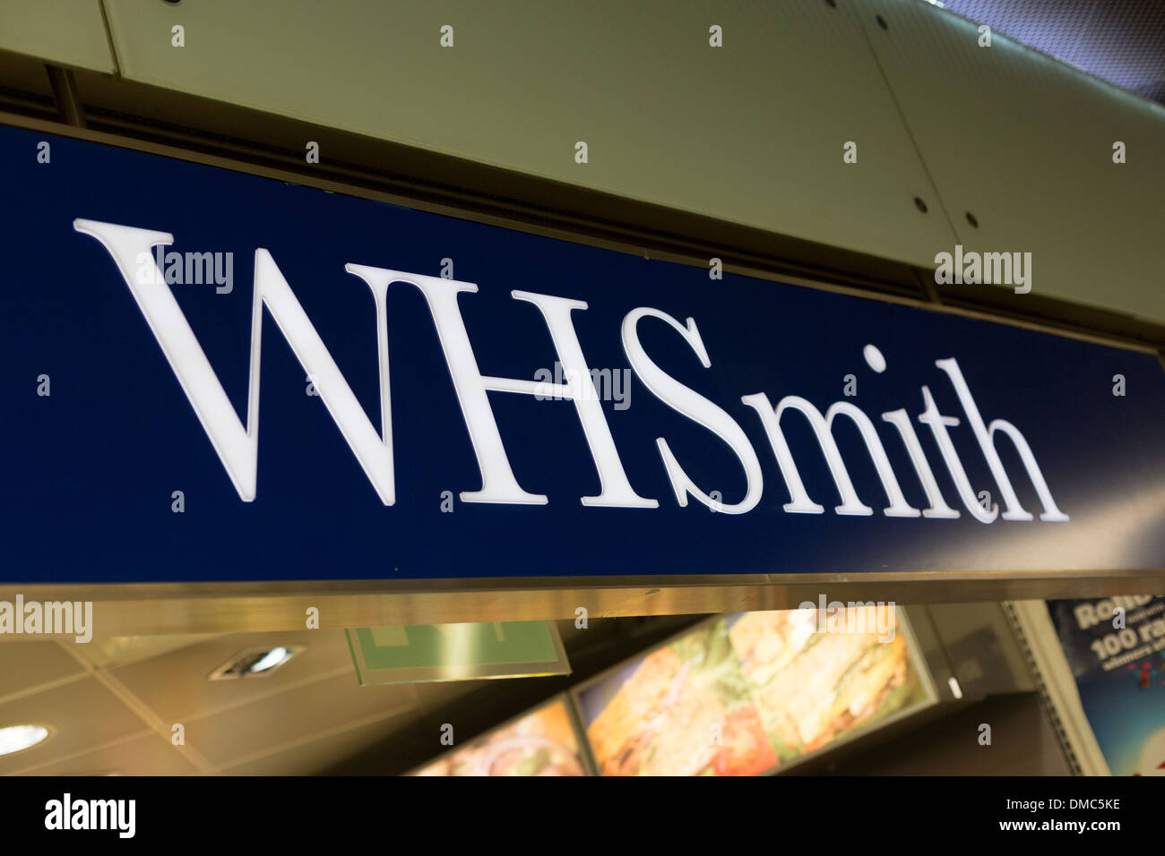 WH Smith sign above store entrance Stock Photo