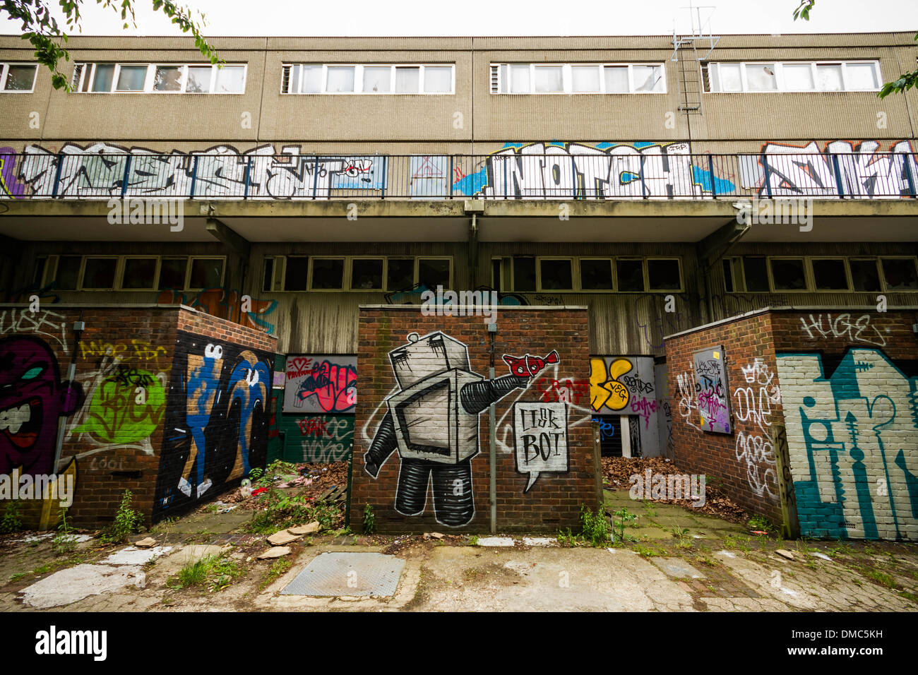 Creative graffiti and social art on the Heygate Housing Estate in south ...