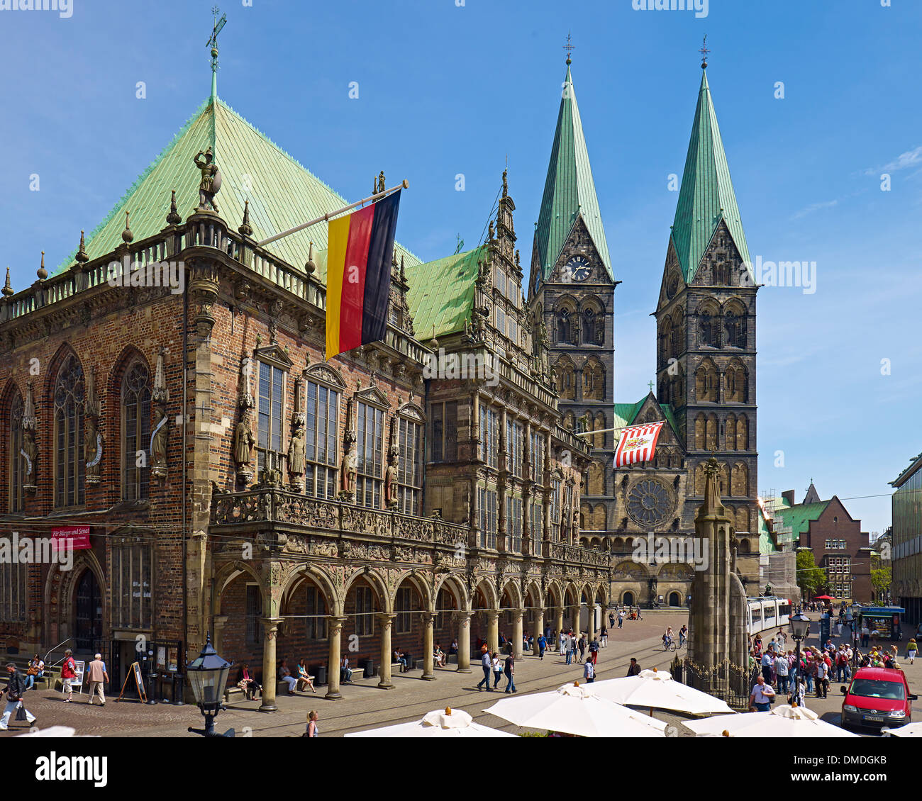 Market with City Hall and cathedral in Hanseatic city of Bremen, Bremen 