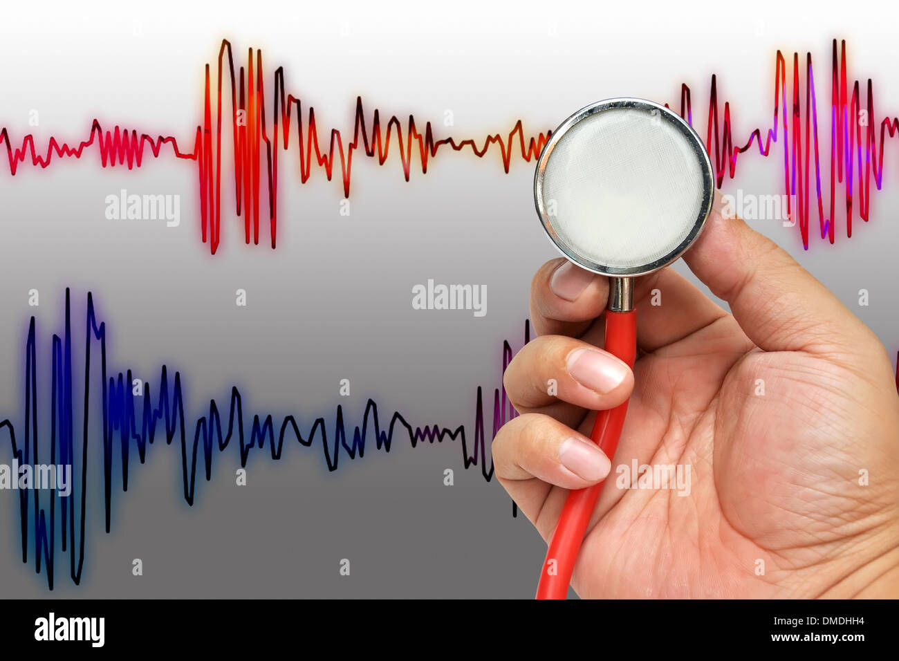 Stethoscope in hand with heart beats cardiogram Stock Photo - Alamy