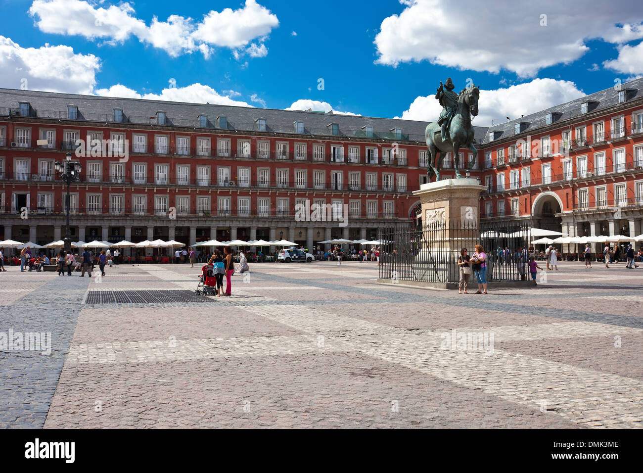 Madrid plaza mayor palace hi-res stock photography and images - Alamy