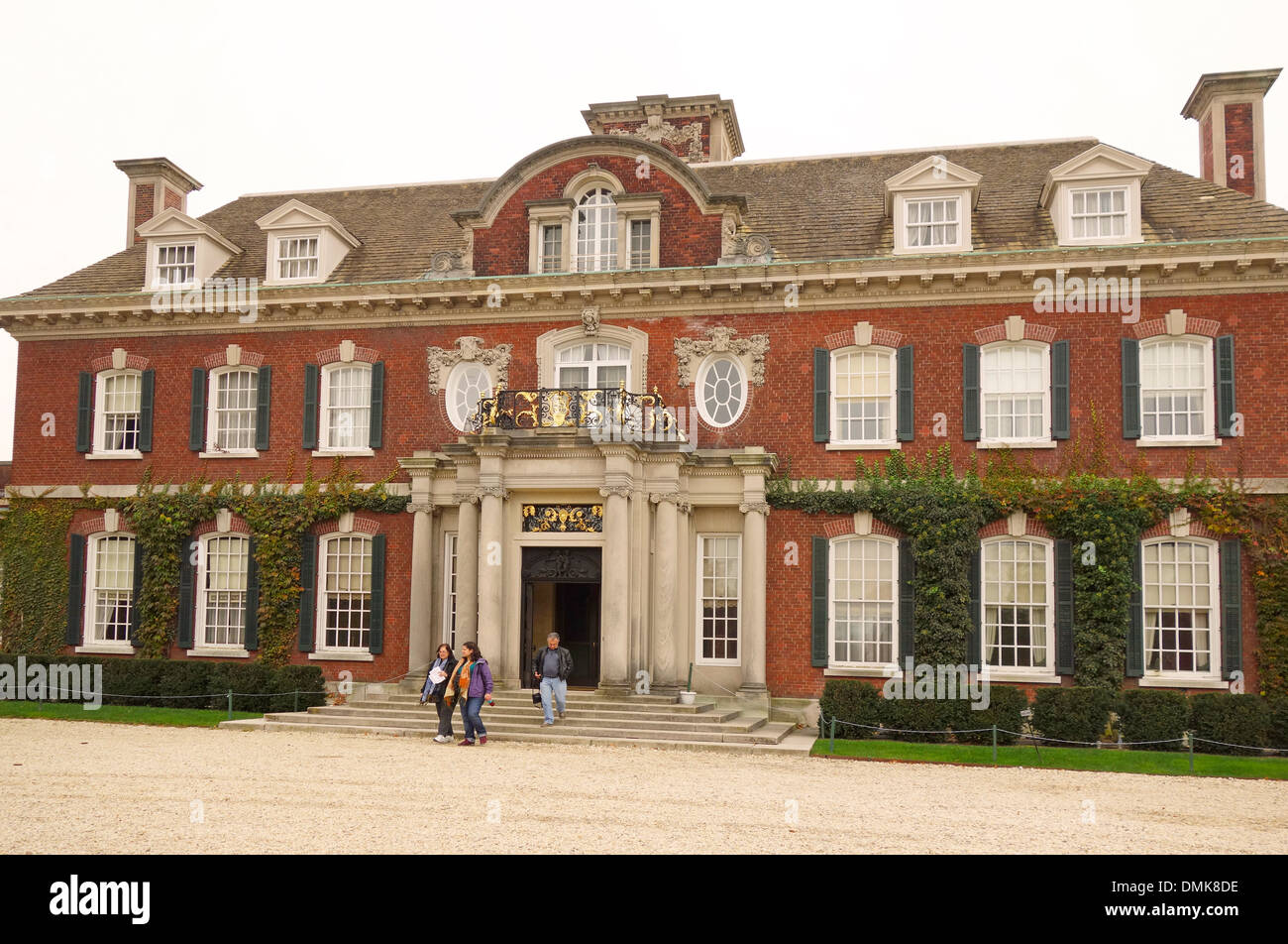 Old Westbury gardens house on Long Island NY Stock Photo Alamy