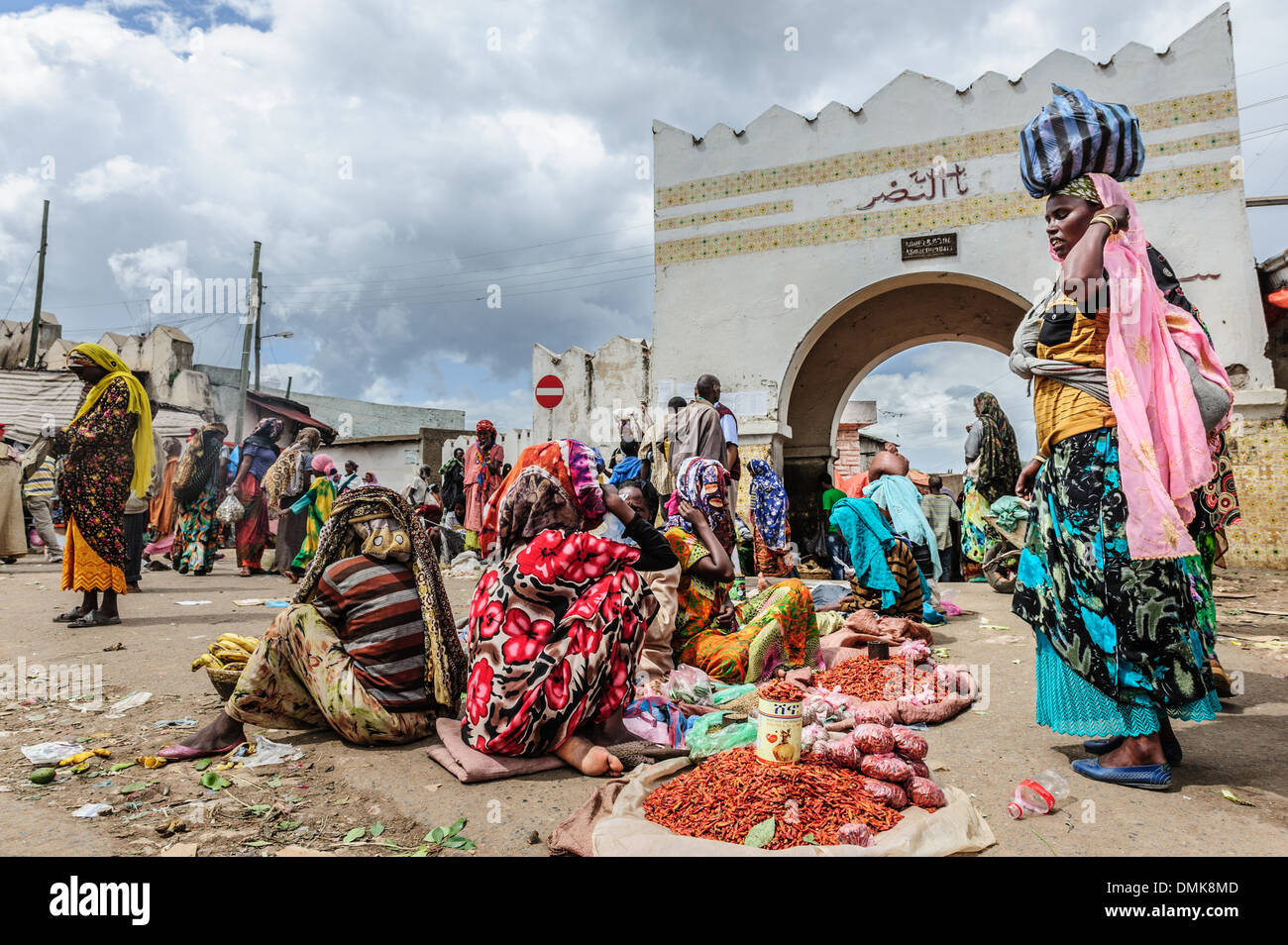 Street market in front of Showa gate, Harar, Ethiopia, Africa Stock Photo