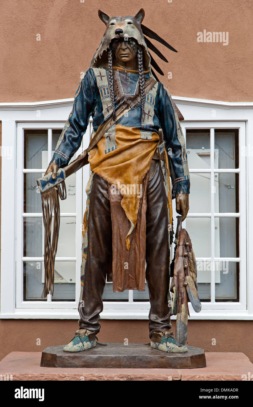 Sculpture of Indian warrior (by Dave McGary), Meyer Gallery, Canyon Road, Santa Fe, New Mexico USA Stock Photo