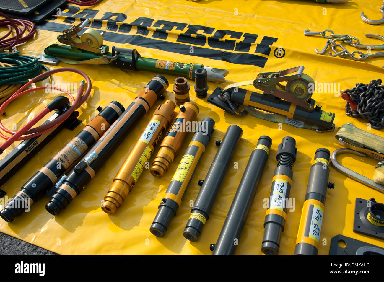 Paratech USAR Shoring Up Equipment Fire & Rescue Stock Photo Alamy