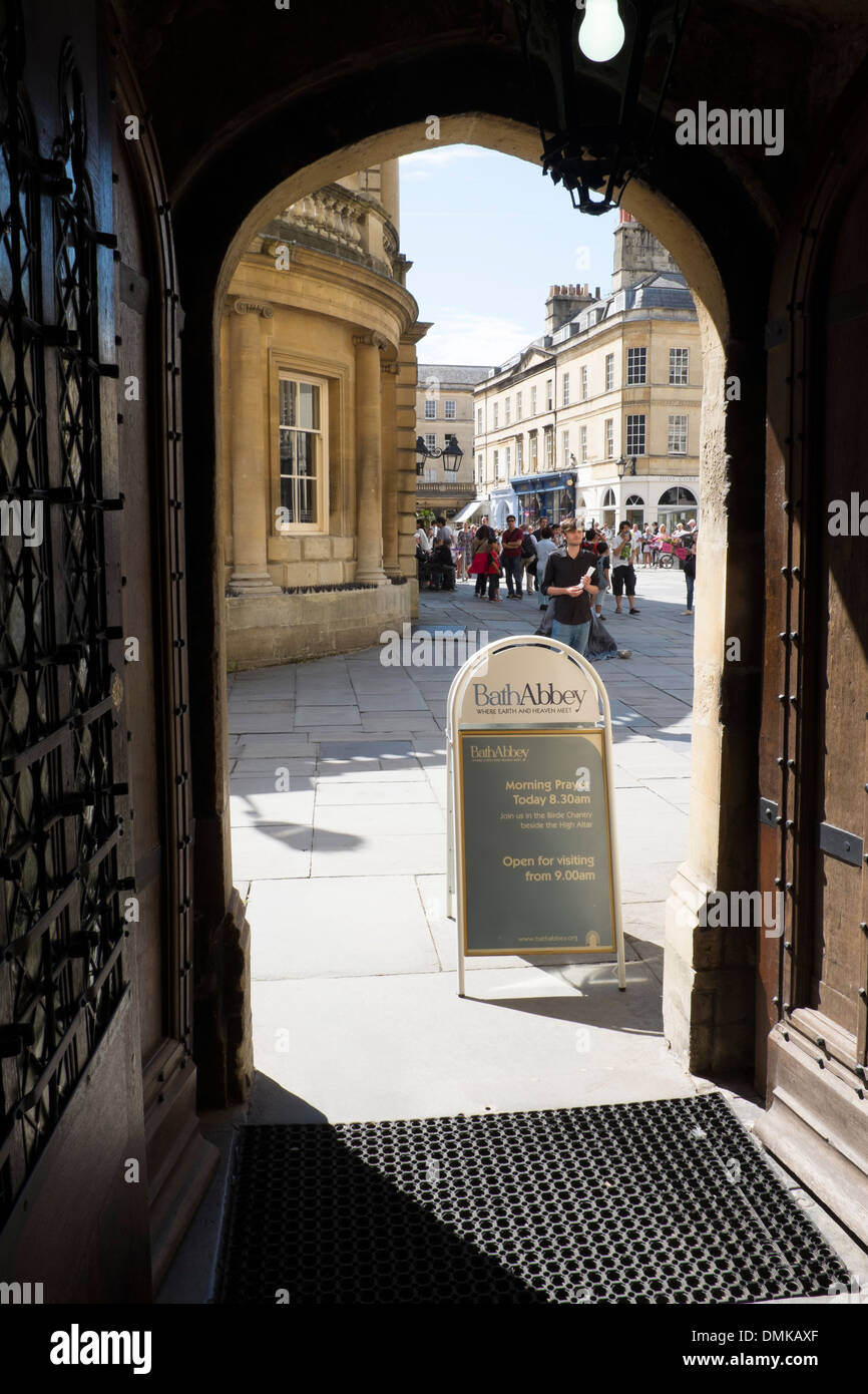 Bath abbey view hi-res stock photography and images - Alamy