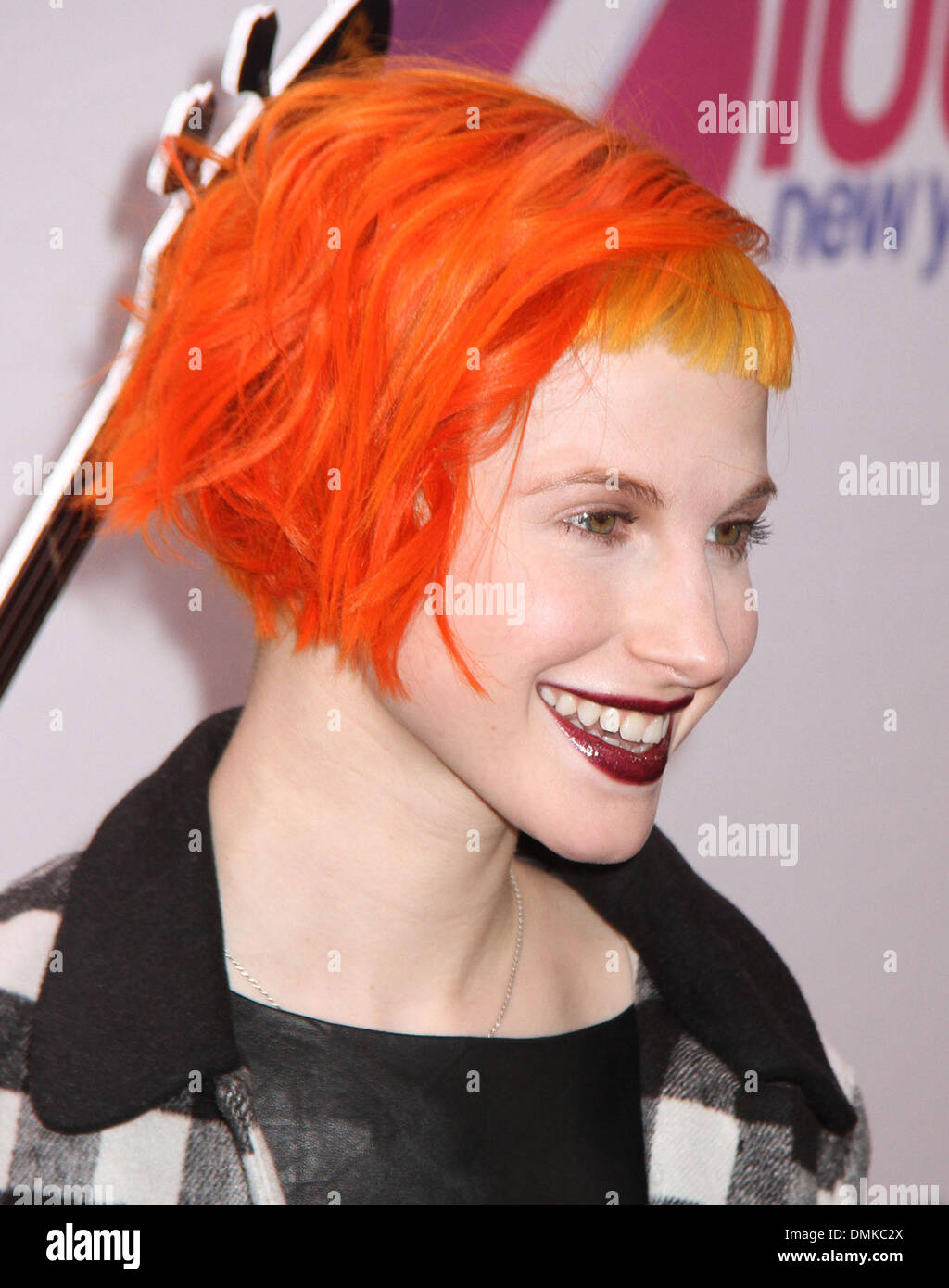 New York New York Usa 13th Dec 2013 Singer Hayley Williams