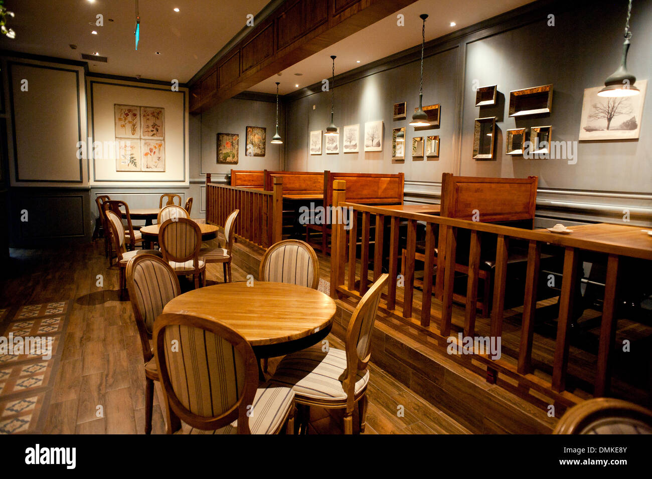 Upscale Westernstyle restaurant decorated Stock Photo Alamy