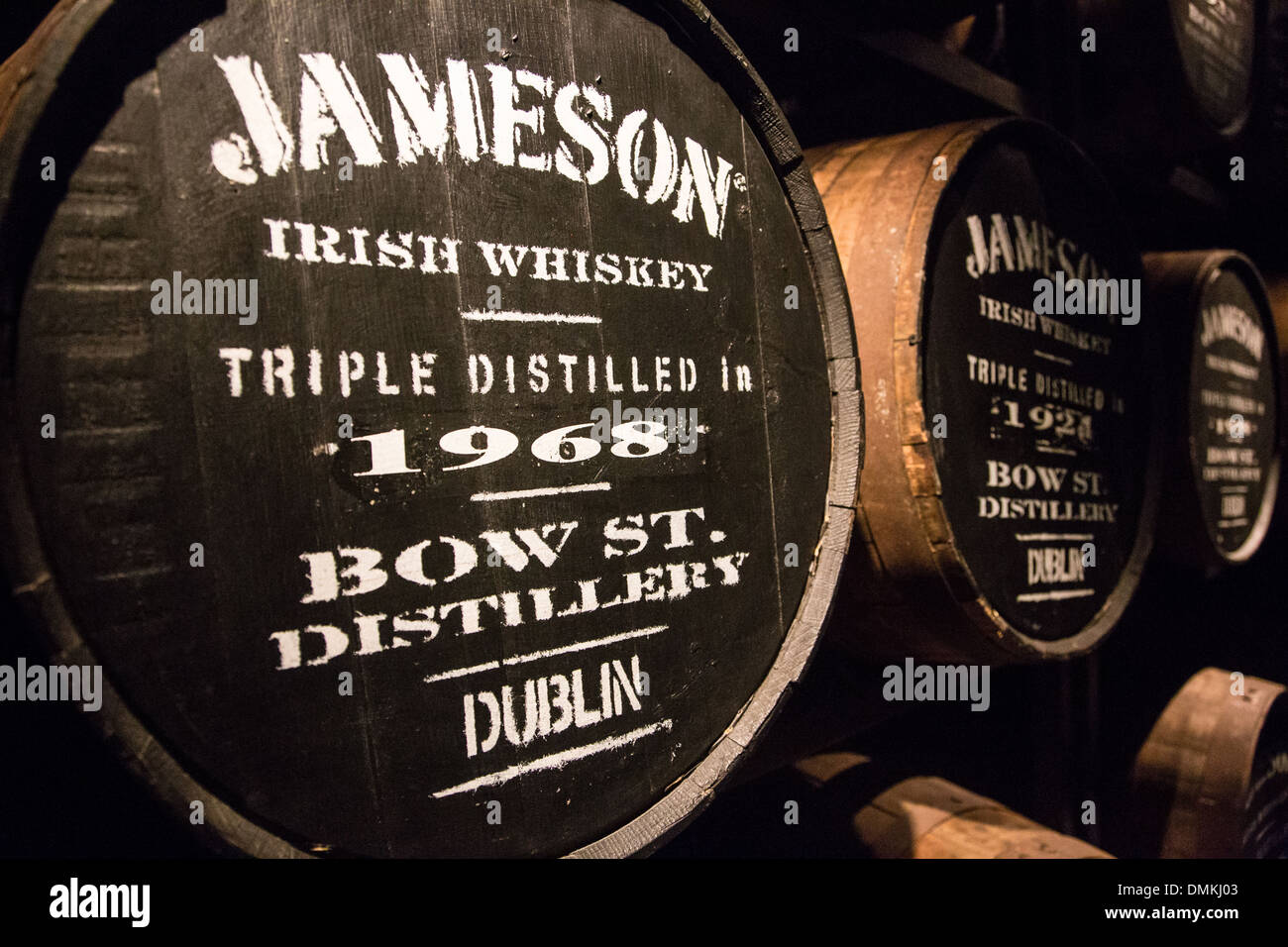 CASKS AND BARRELS OF IRISH WHISKEY, THE OLD JAMESON DISTILLERY, THE OLD