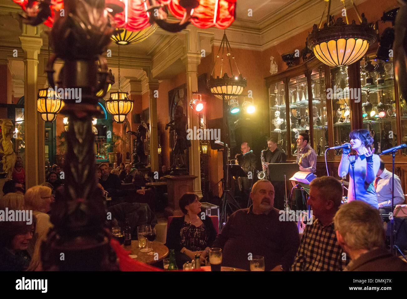 ART DECO INTERIOR OF THE CAFE EN SEINE, DAWSON STREET, DUBLIN, IRELAND