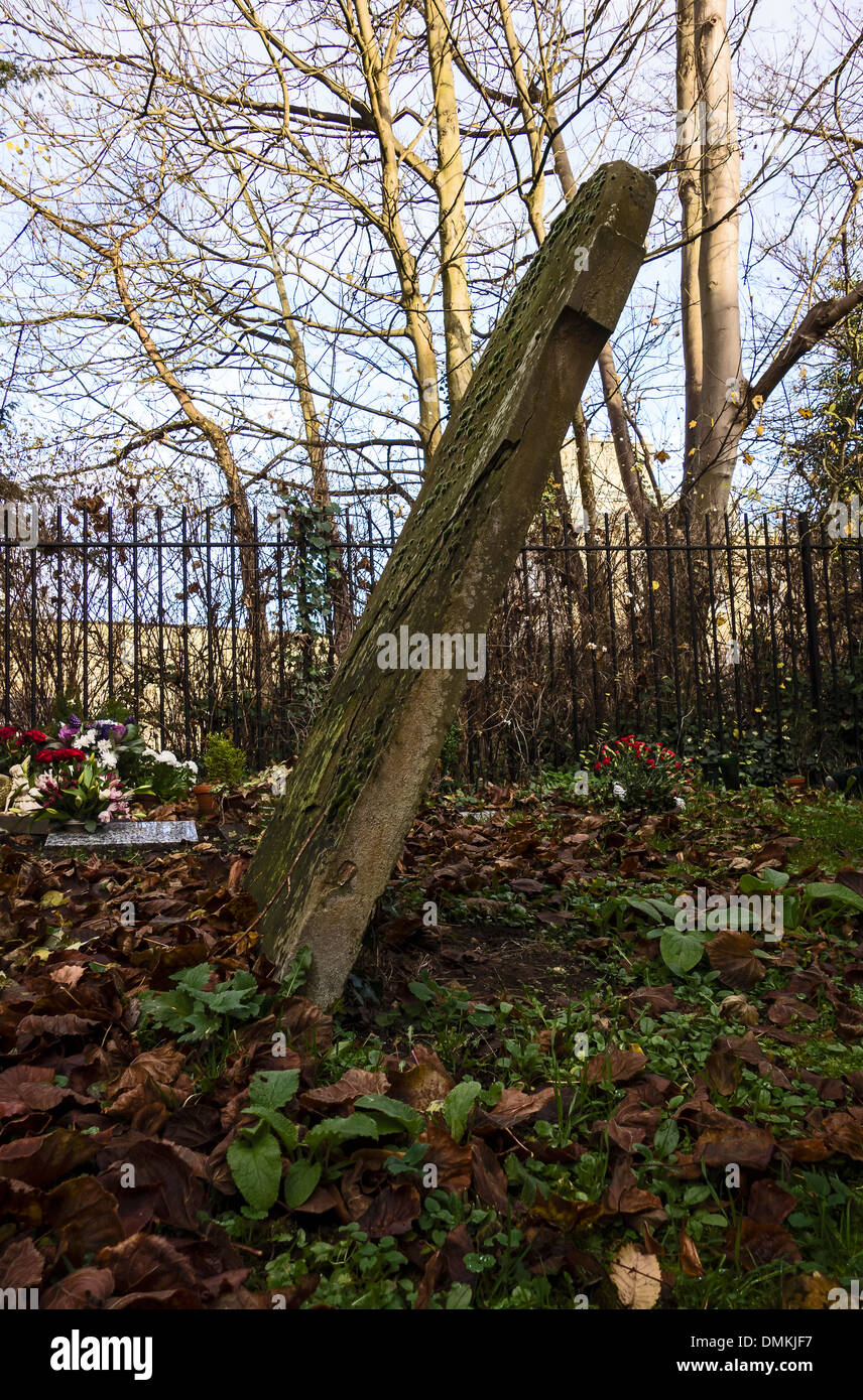 Leaning headstone in graveyard Milton Stock Photo Alamy