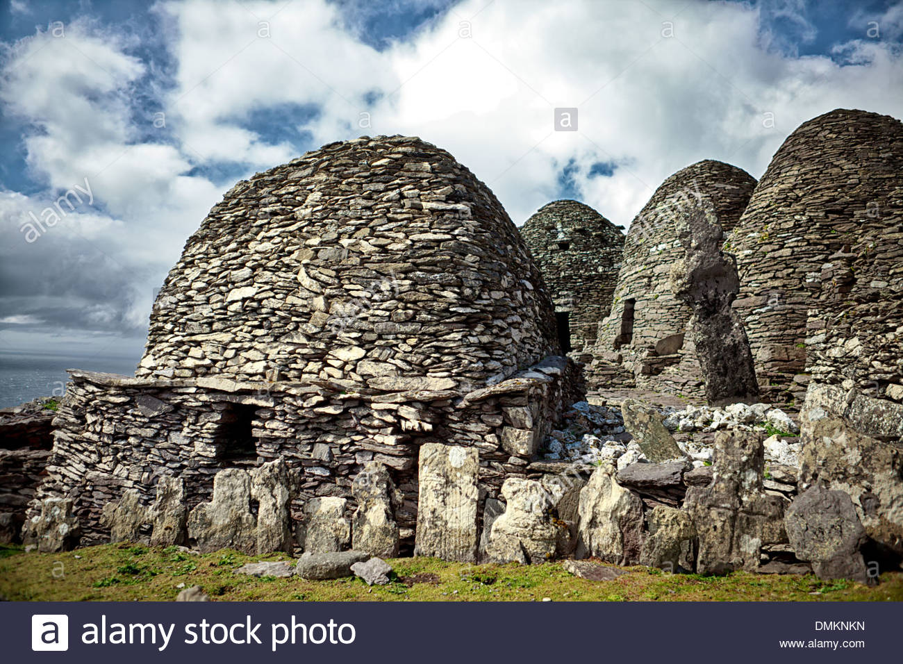 Beehive Huts Ireland High Resolution Stock Photography and Images Alamy