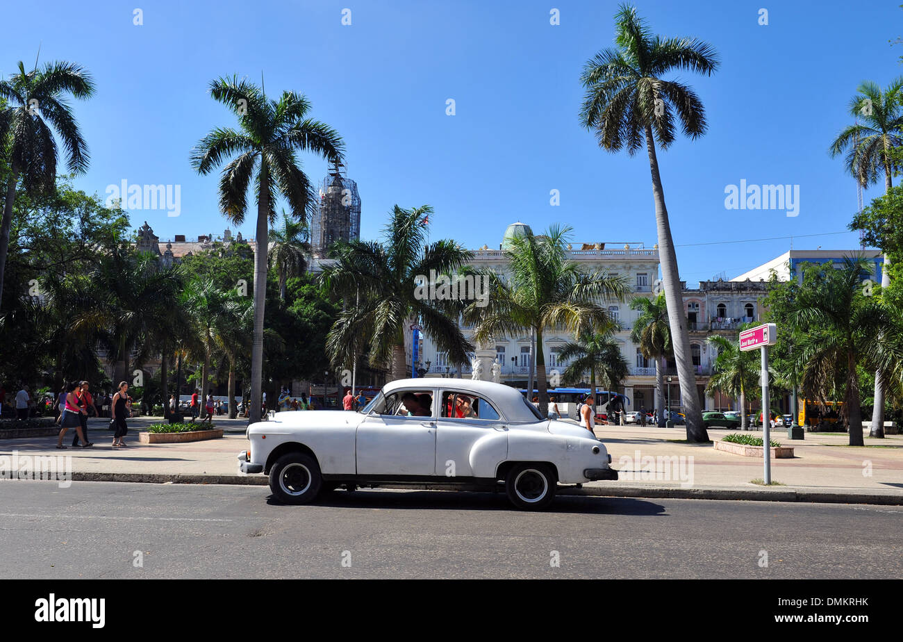 Old American cars in use on the streets of Havana, Cuba Stock Photo