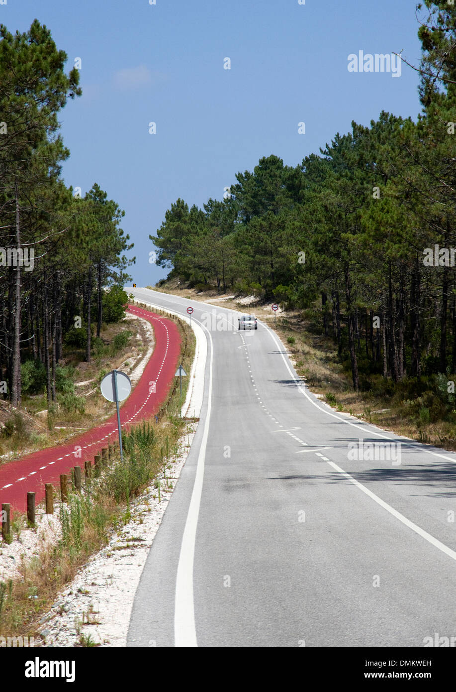 24km  cycle track alongside Atlantic Road through Mata Nacional do Urso, north of Praia de Pedrógão , Silver Coast,  Portugal Stock Photo