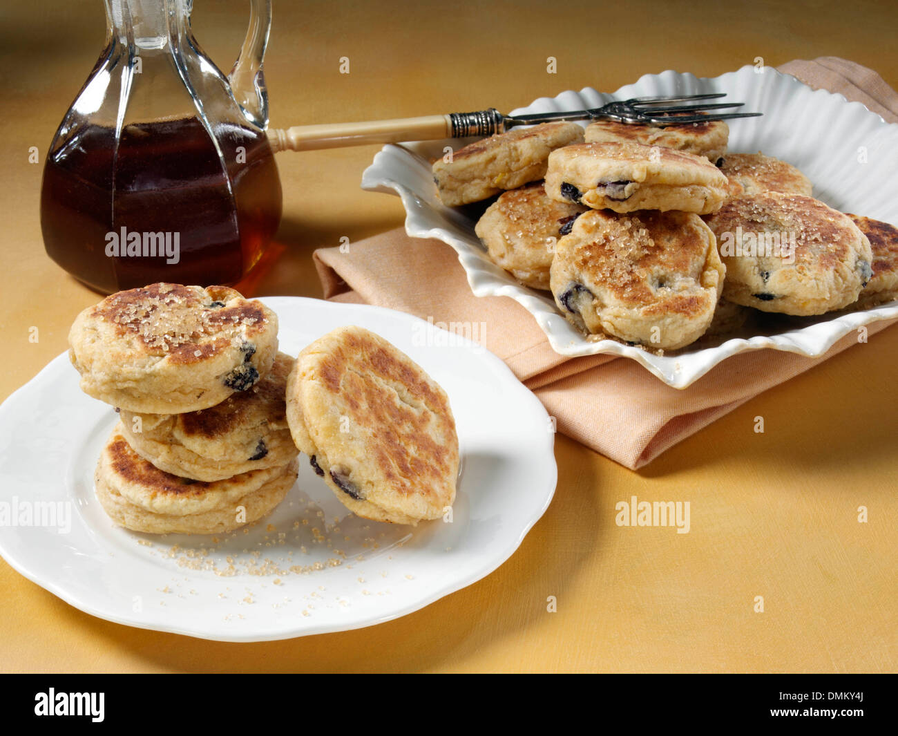 Welsh homemade griddle cakes hires stock photography and images Alamy
