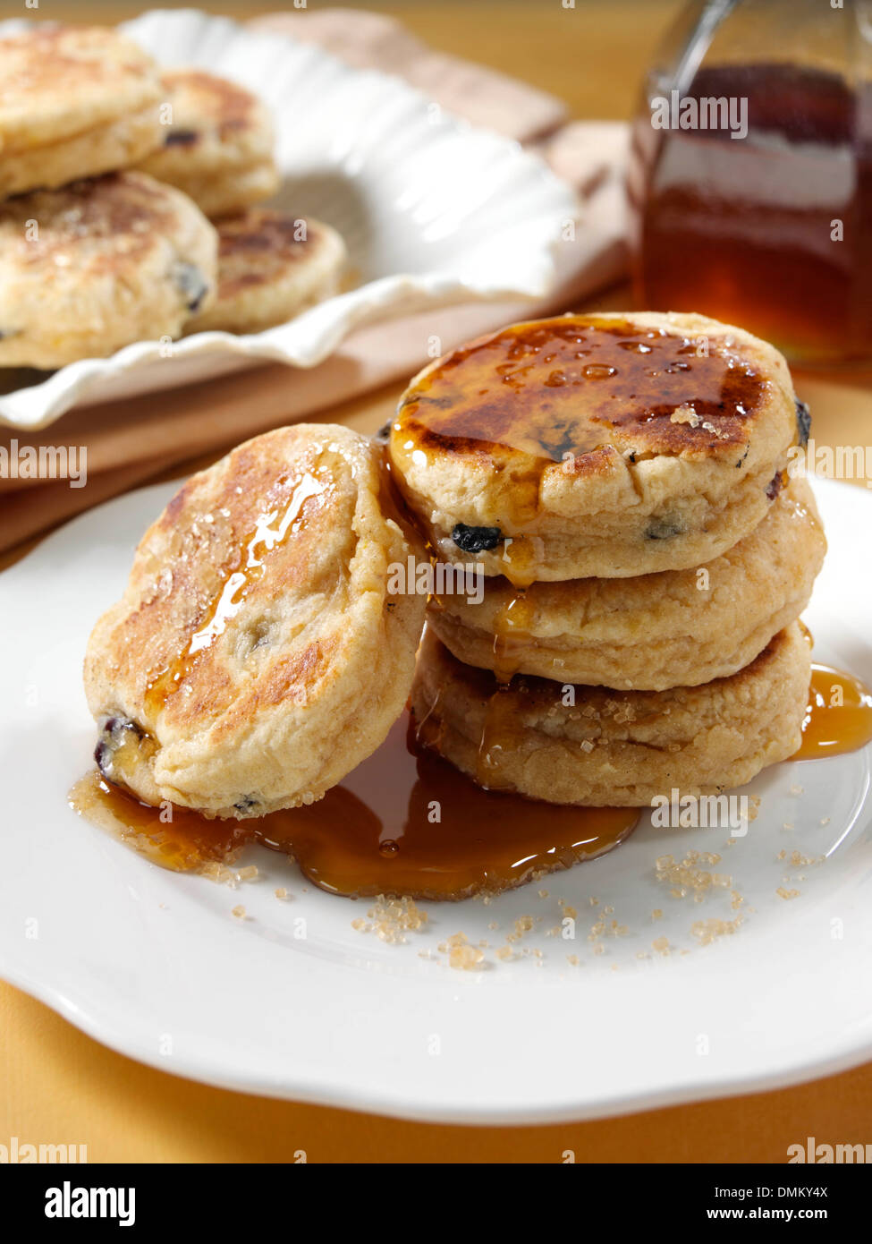 Welsh homemade griddle cakes hires stock photography and images Alamy