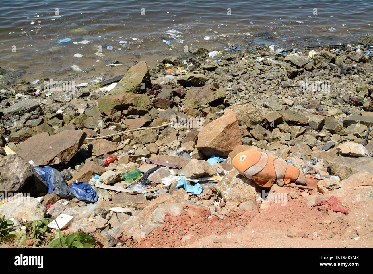 Rio de janerio waste hi-res stock photography and images - Alamy
