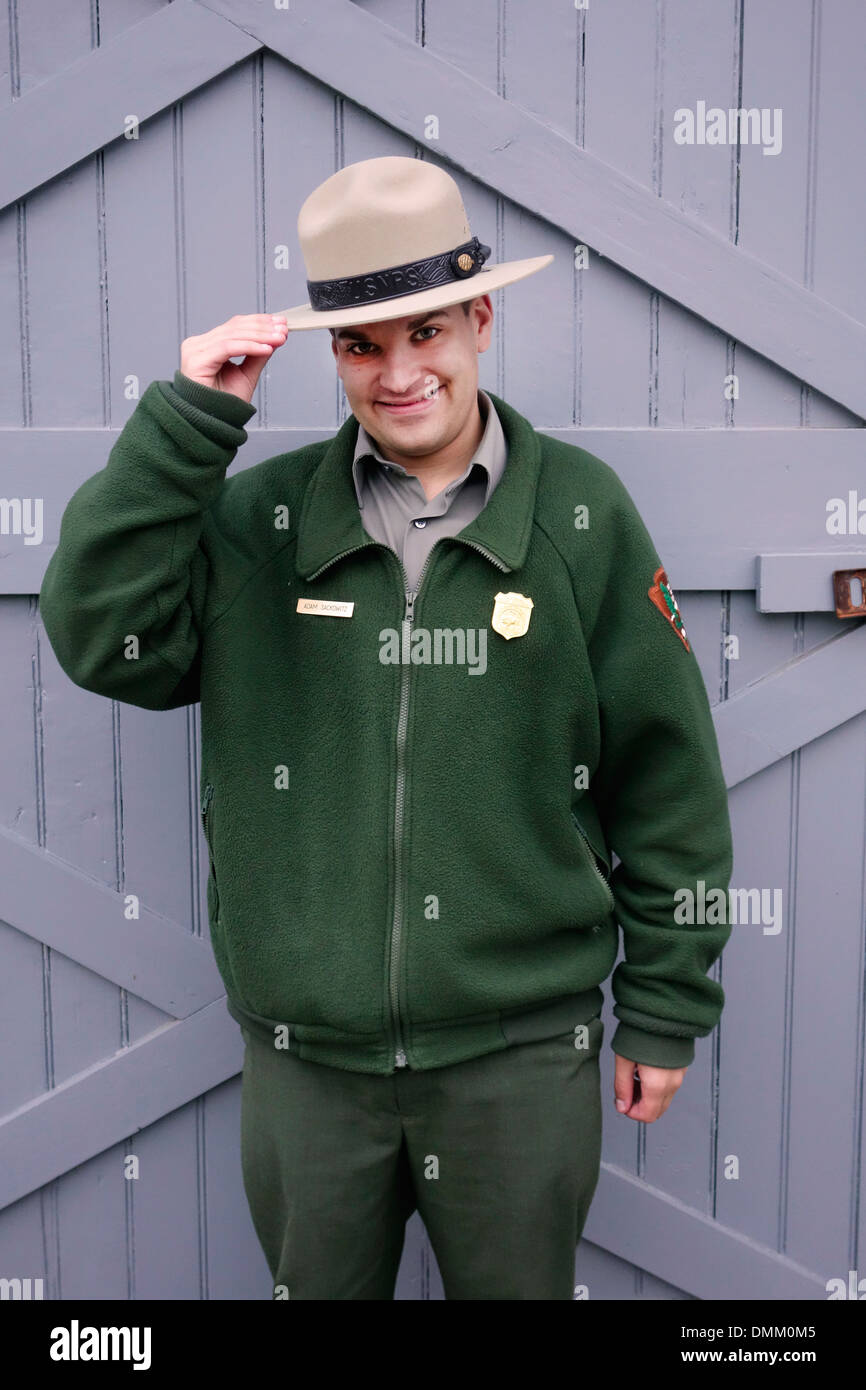 National park ranger united states hat hi-res stock photography and ...