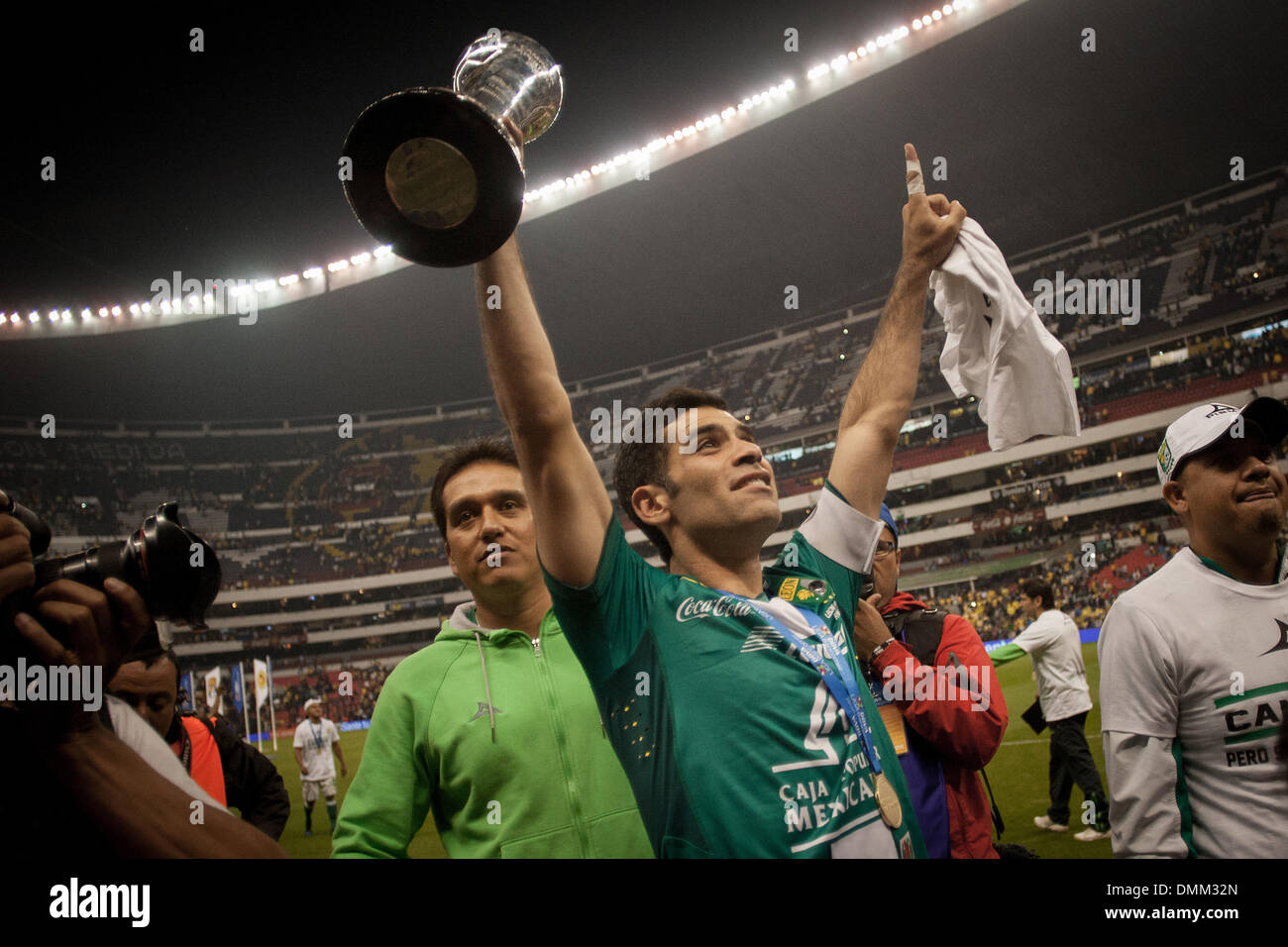 Rafael Márquez Mexico captain armband