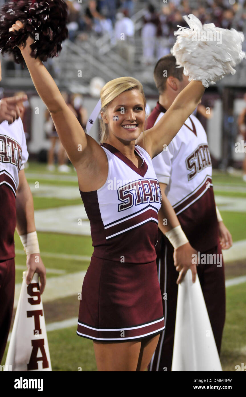 Mississippi state bulldogs cheerleader hires stock photography and