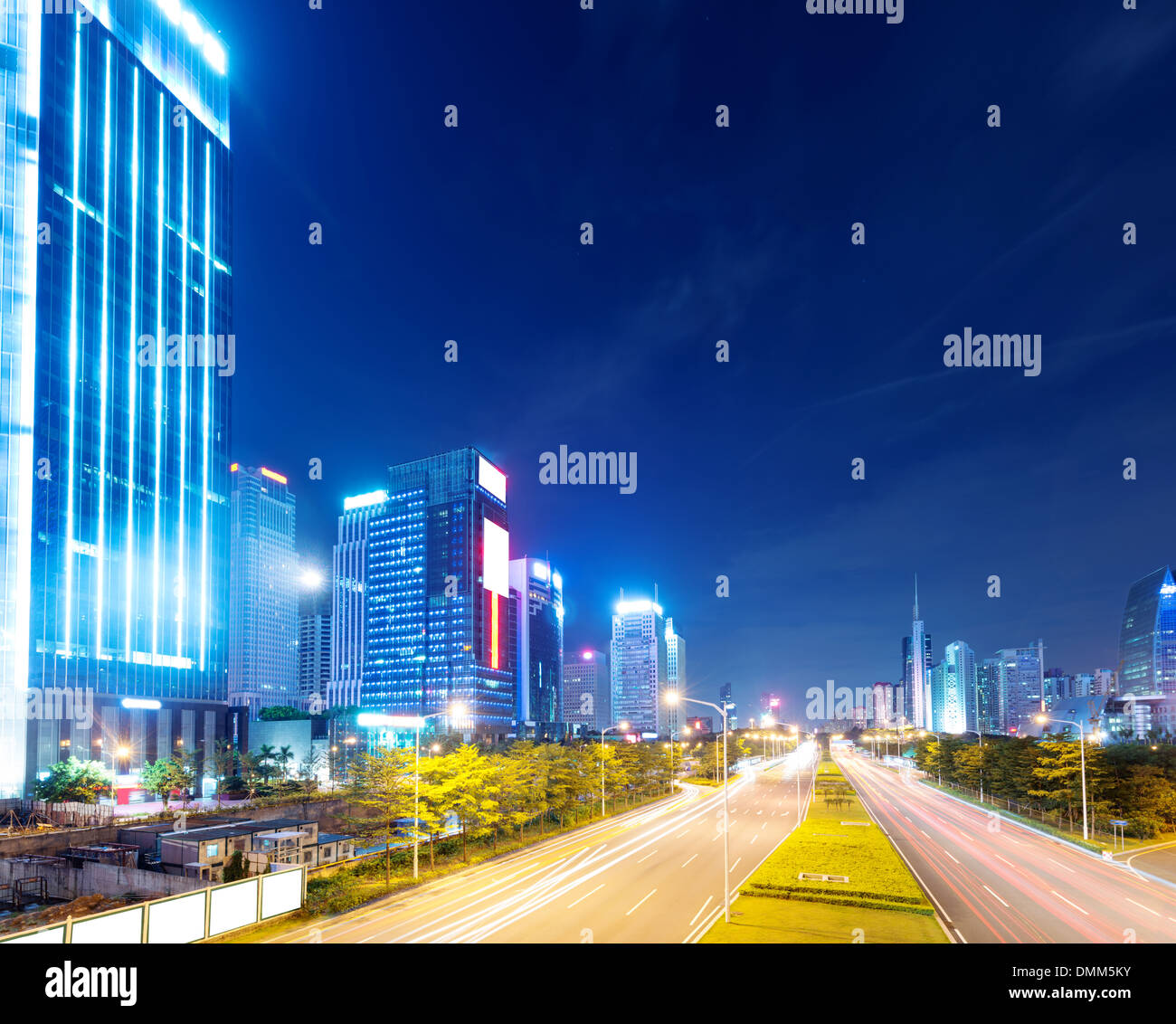 Dynamic blue light trails hi-res stock photography and images - Alamy