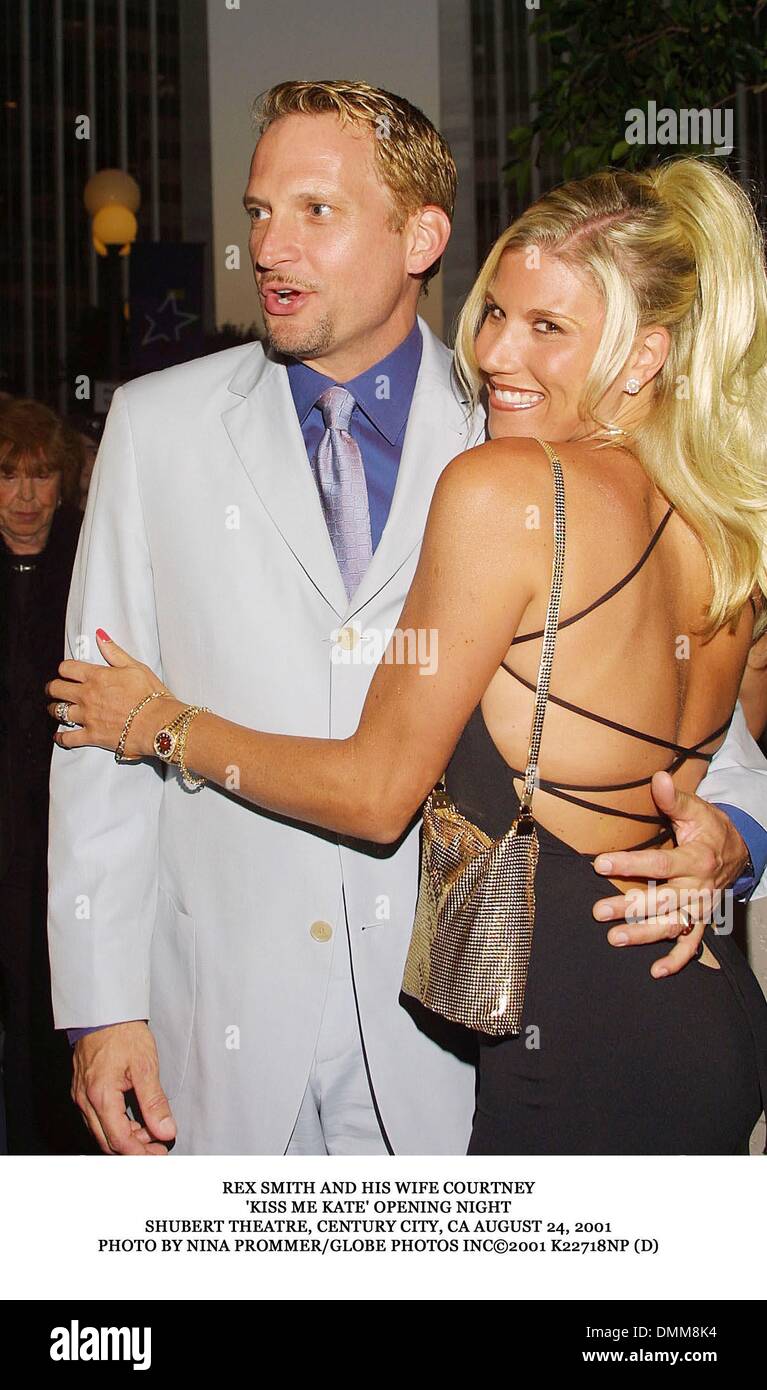 Aug. 25, 2001 - Los Angeles, CALIFORNIA, USA - REX SMITH AND HIS WIFE COURTNEY.'KISS ME KATE' OPENING NIGHT.SHUBERT THEATRE, CENTURY Los Angeles, CA AUGUST 24, 2001. NINA PROMMER/   2001 K22718NP (D)(Credit Image: © Globe Photos/ZUMAPRESS.com) Stock Photo