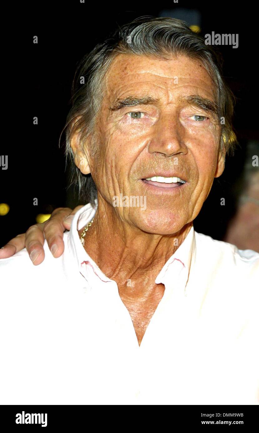 June 19, 2002 Hollywood, CALIFORNIA, USA ..PETER LUPUS.BREAKS A