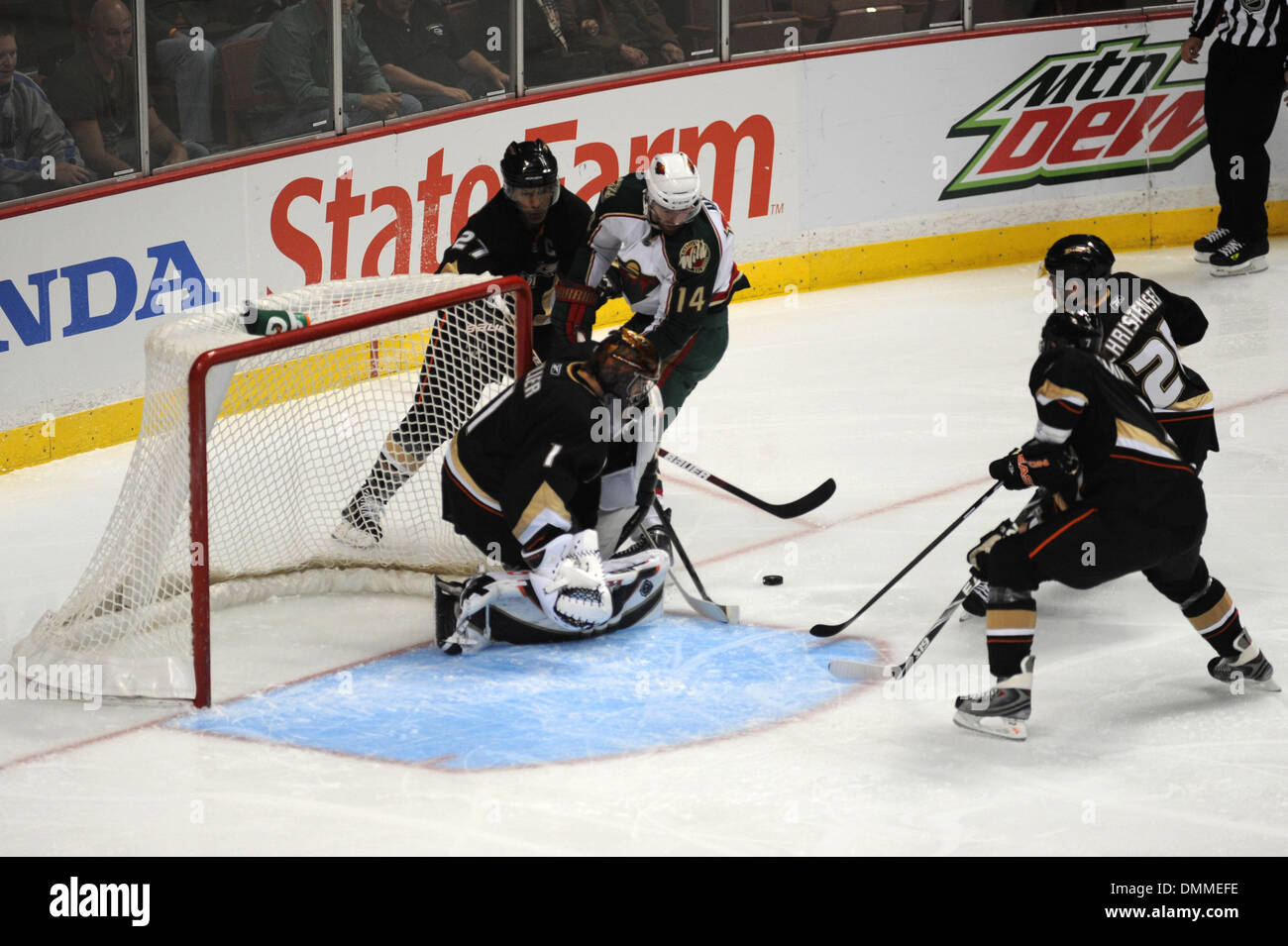 Roller Hockey Goalie makes a save Stock Photo - Alamy