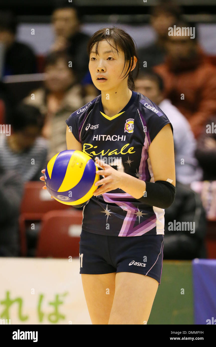 Saori Takahashi (Rivale), DECEMBER 13, 2013 - Volleyball : 2013