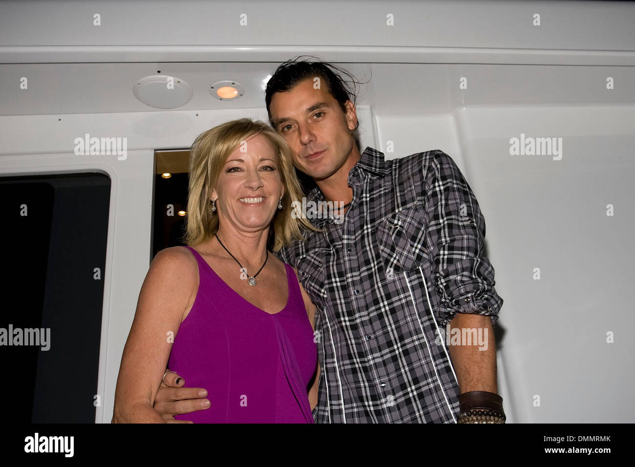 Nov 05, 2009 - Delray Beach, Florida, United States - CHRIS EVERT and GAVIN ROSSDALE on the yacht, Claire at the Boca Raton Resort & Club, for the private party hosted by Chris Evert during the 2009 Chris Evert/Raymond James Pro-Celebrity Tennis Classic.   (Credit Image: © Susan Mullane/ZUMA Press) Stock Photo