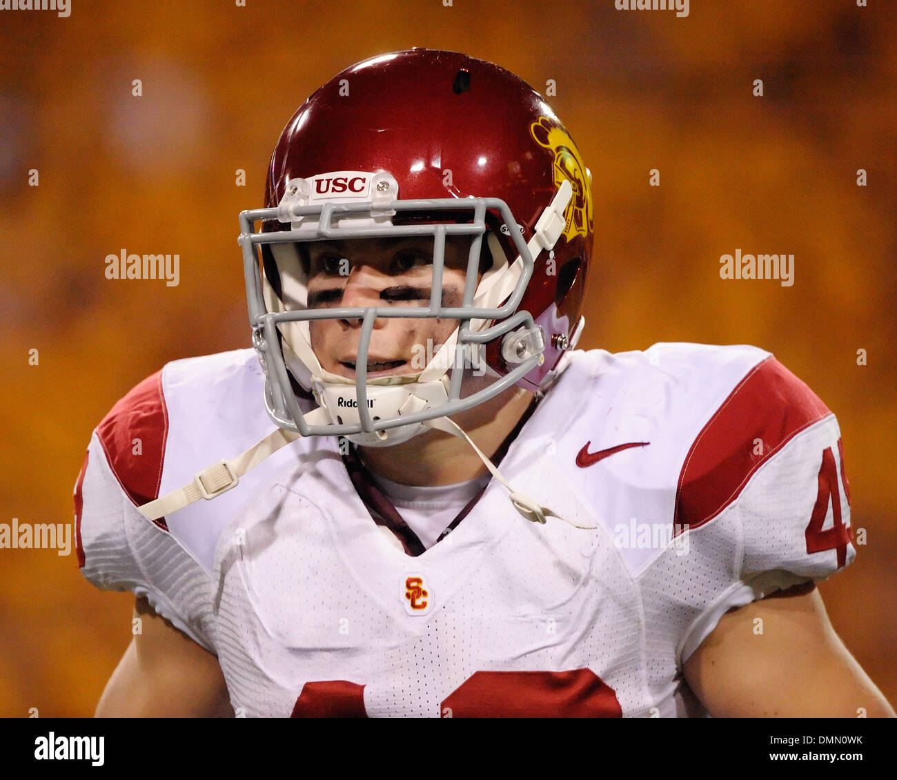 November 7, 2009: USC safety Ryan McMahon (49) in action during an NCAA Football game between the Arizona State University Sun Devils and the USC Trojans at Sun Devil Stadium in Tempe, Arizona, won by the Trojans, 14-9.(Credit Image: © Max Simbron/Cal Sport Media/ZUMApress.com) Stock Photo