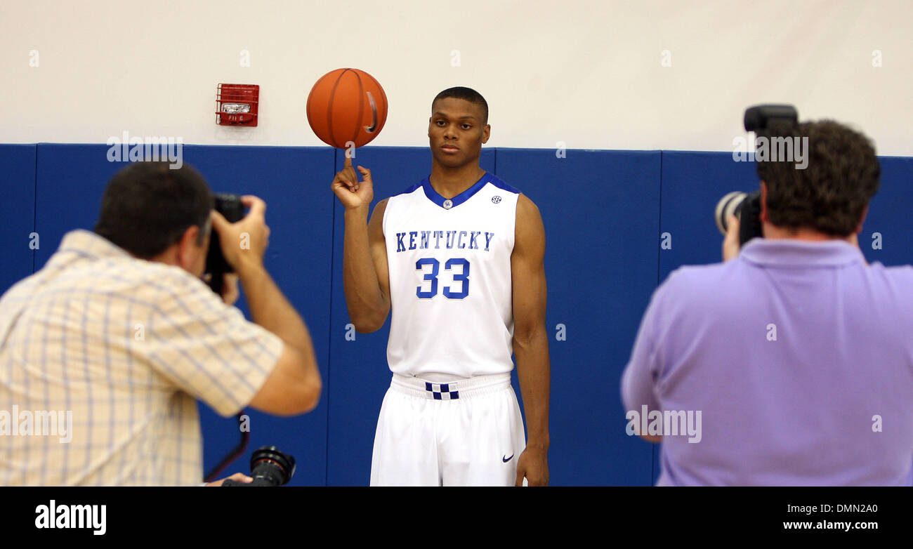 Daniel Orton had his photo taken during a University of Kentucky mens basketball photo day held in the Joe Craft Center in Lexington, Ky., Wednesday, September, 2, 2009. Photo by Charles Bertram | Staff  (Credit Image: © Lexington Herald-Leader/ZUMA Press) Stock Photo