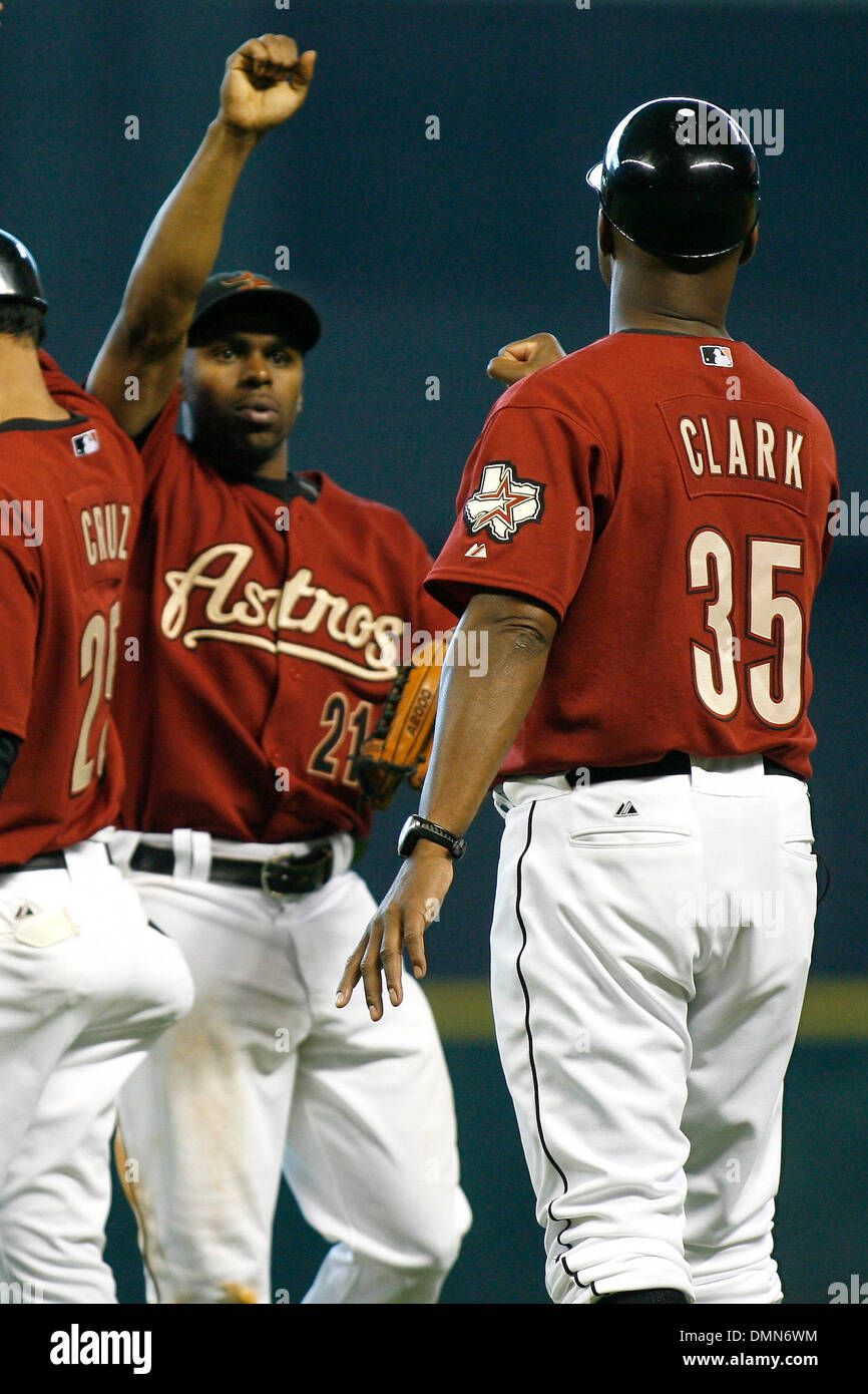 06 September 2009: Astros center-fielder Michael Bourn celebrates the